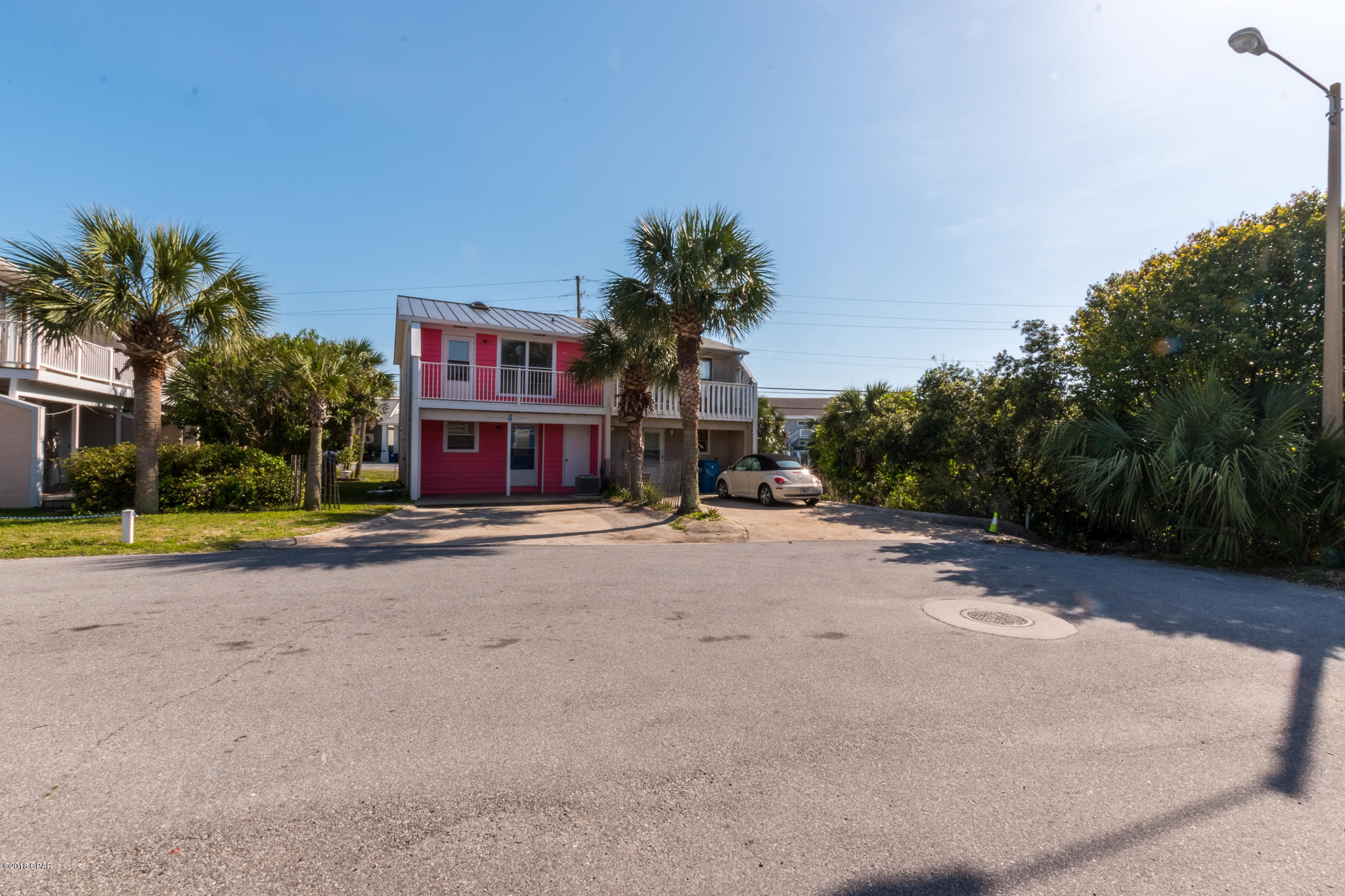 Villa Chateaus - Residential