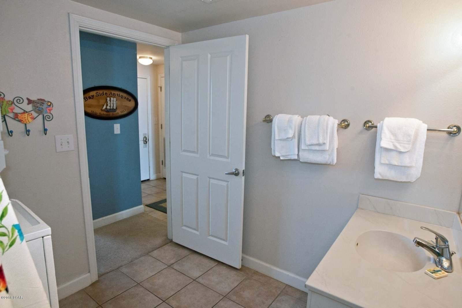 Shores Of Panama Phase I - Residential