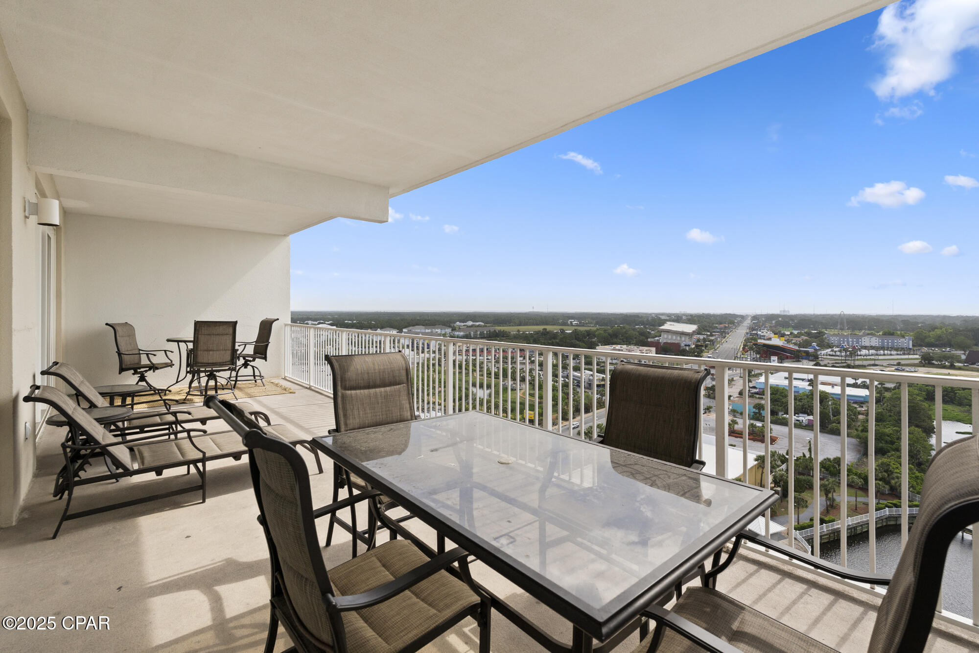 Laketown Wharf - Residential