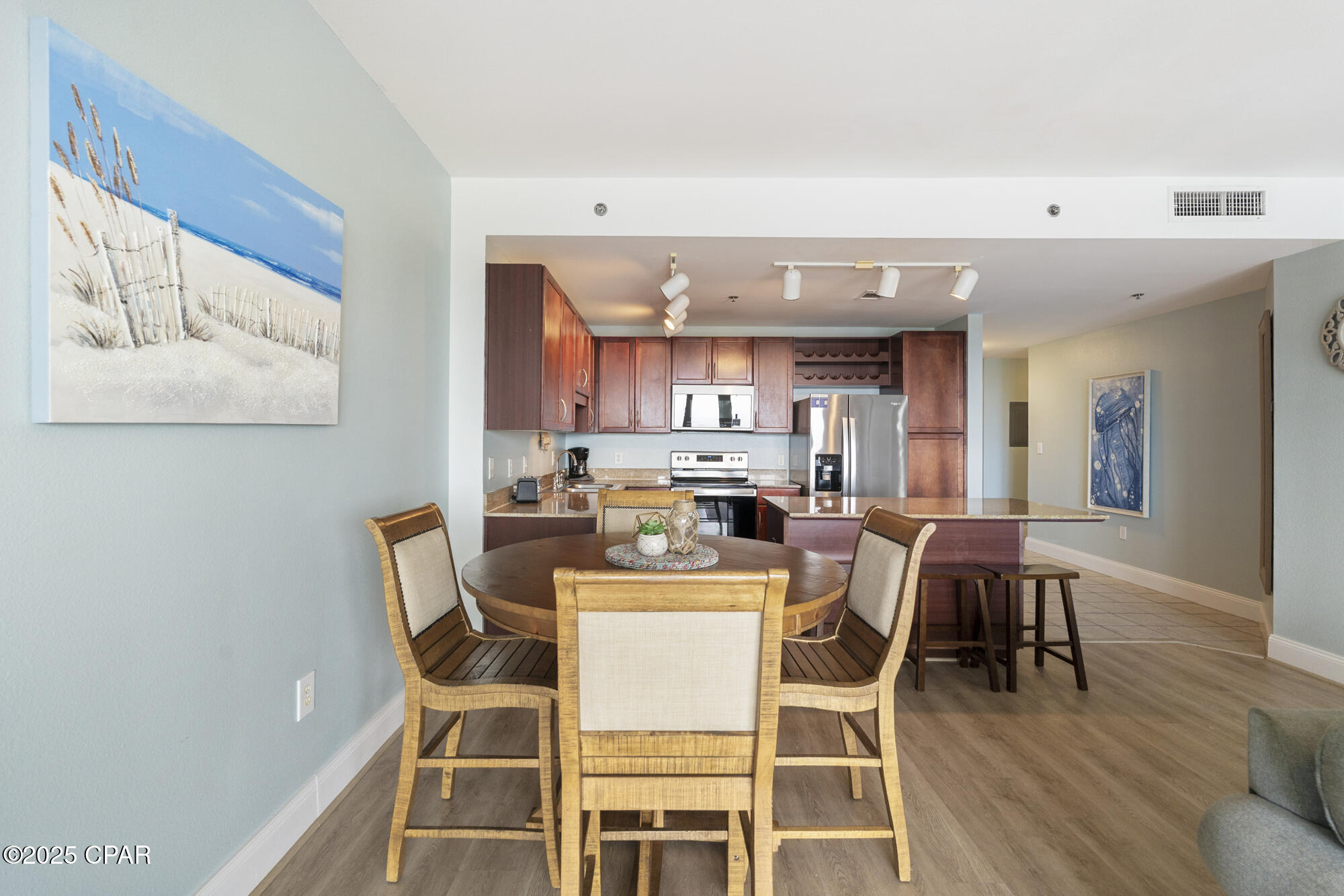 Laketown Wharf - Residential