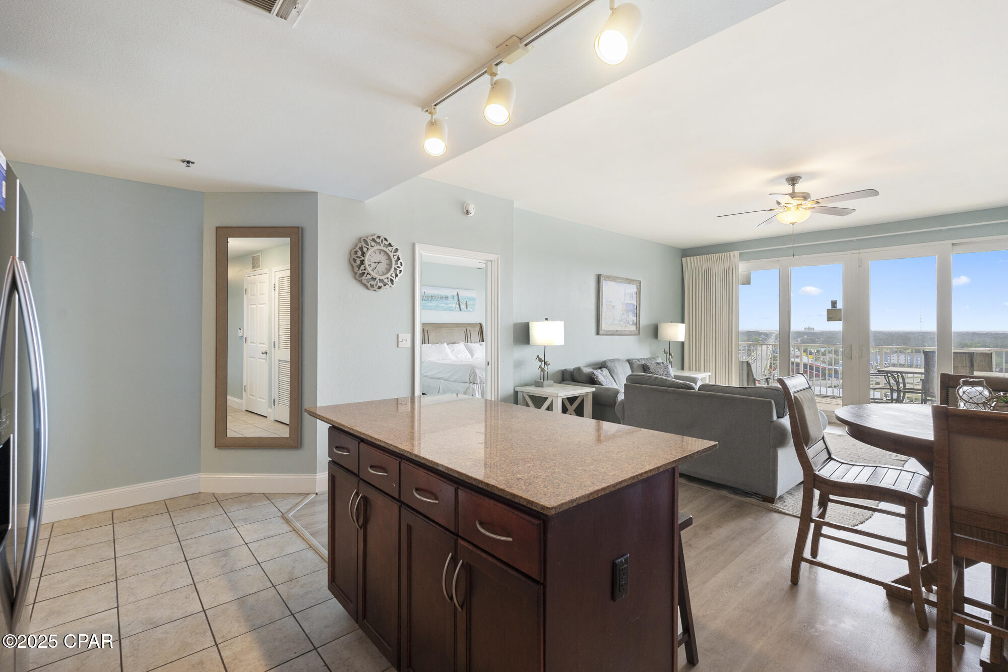 Laketown Wharf - Residential