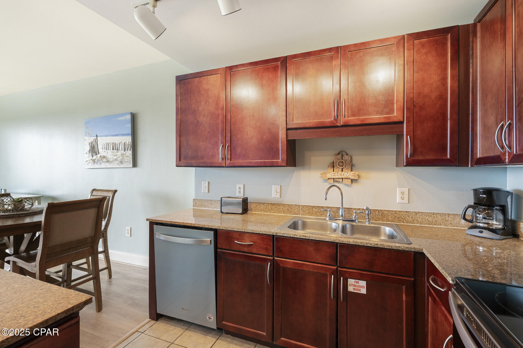 Laketown Wharf - Residential