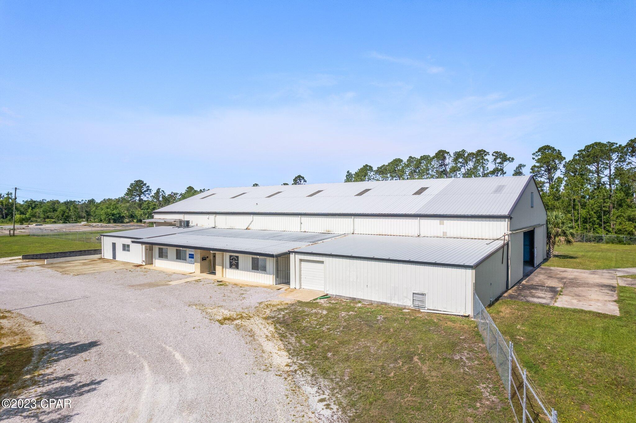 [No Recorded Subdiv] - Commercial Sale