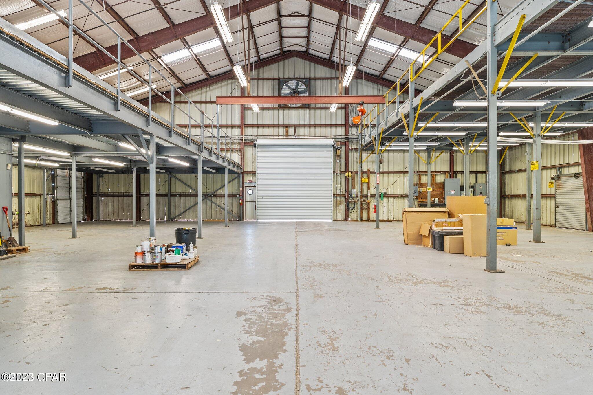 [No Recorded Subdiv] - Commercial Sale