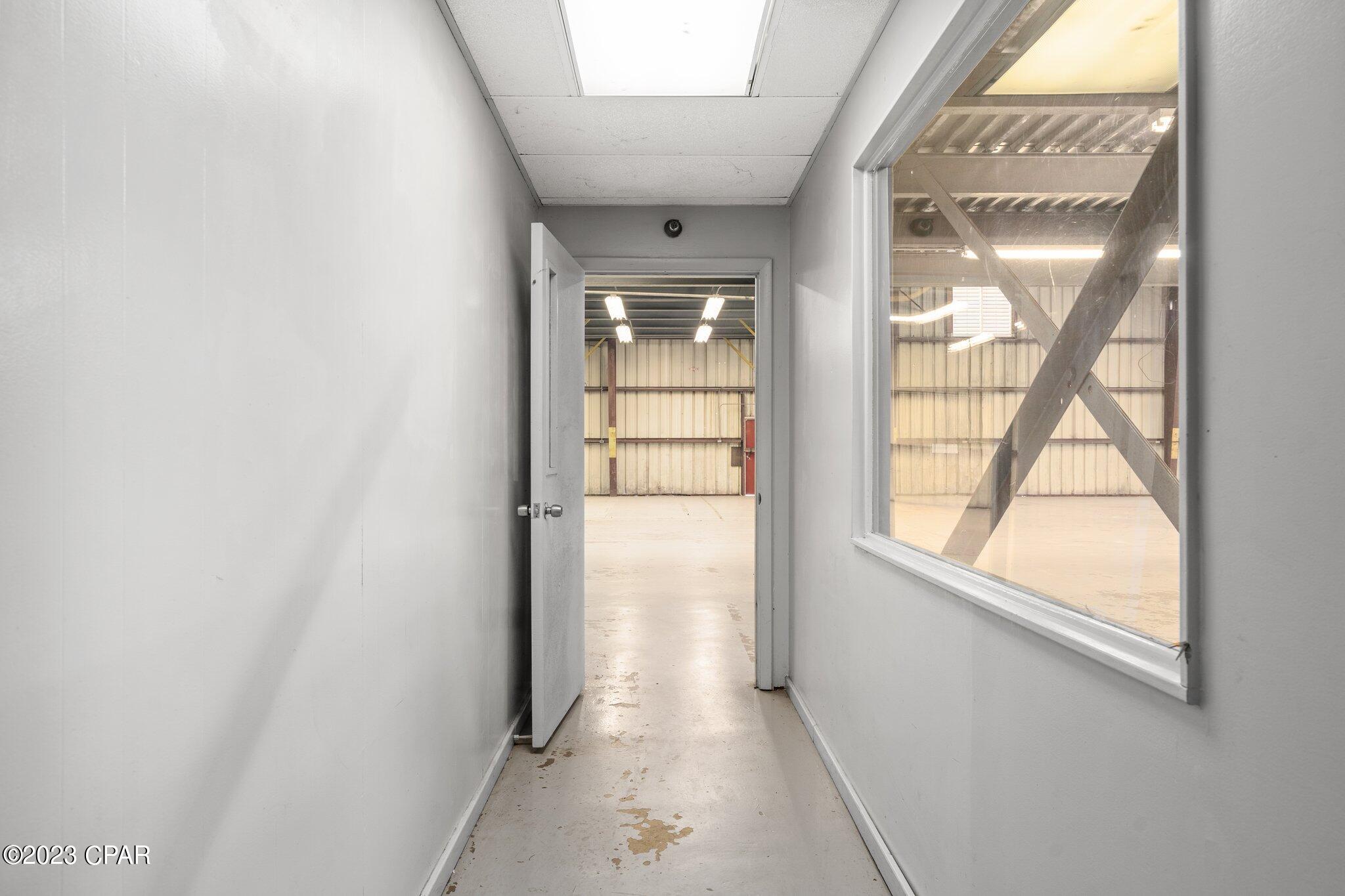 [No Recorded Subdiv] - Commercial Sale