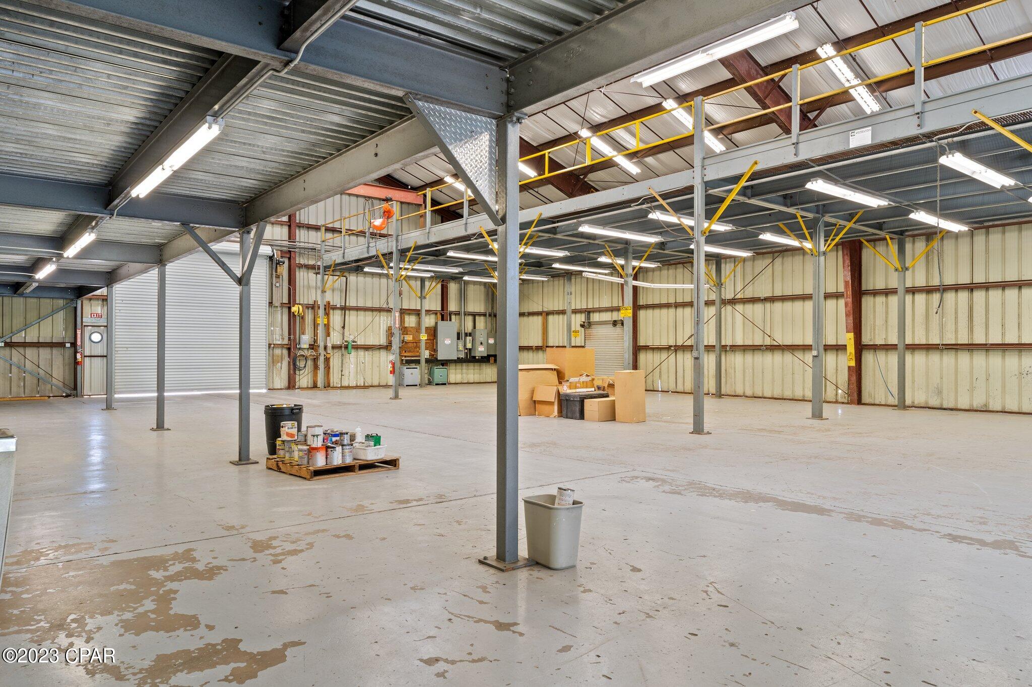 [No Recorded Subdiv] - Commercial Sale