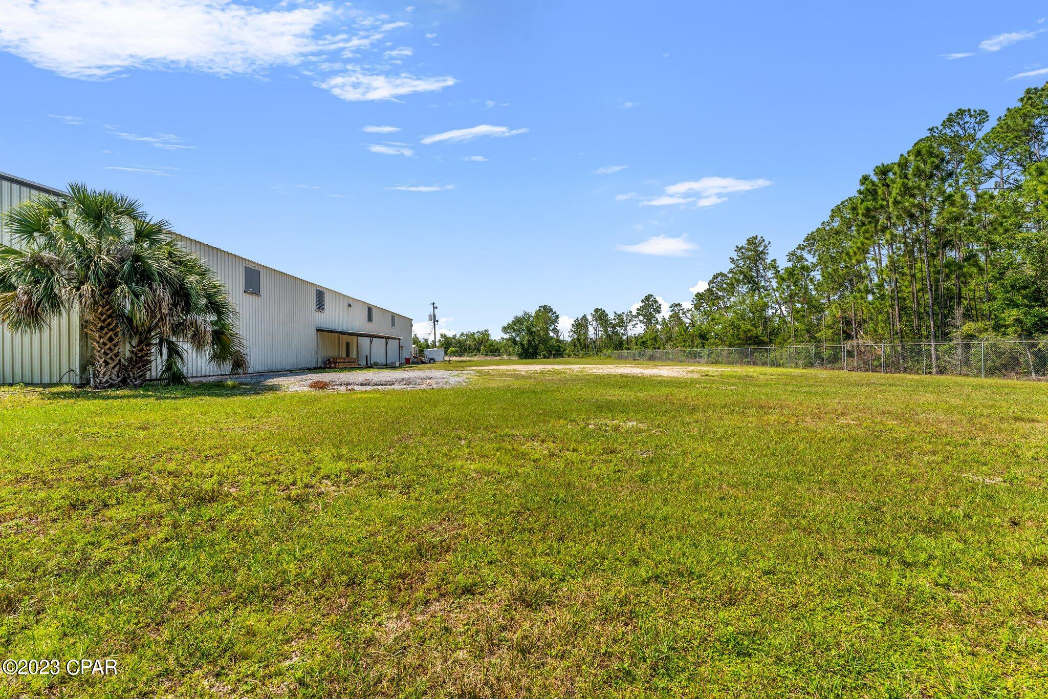 [No Recorded Subdiv] - Commercial Sale