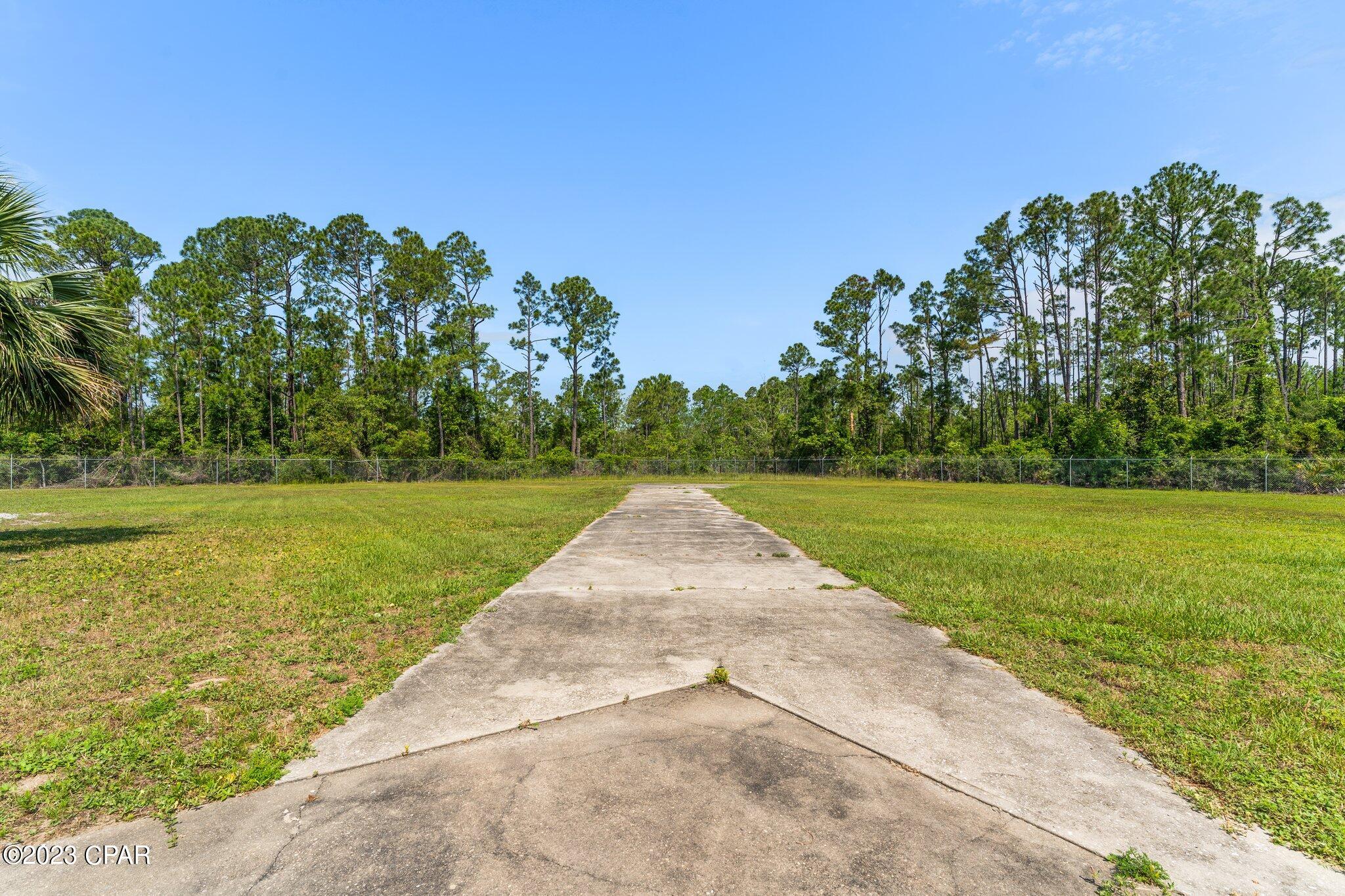 [No Recorded Subdiv] - Commercial Sale