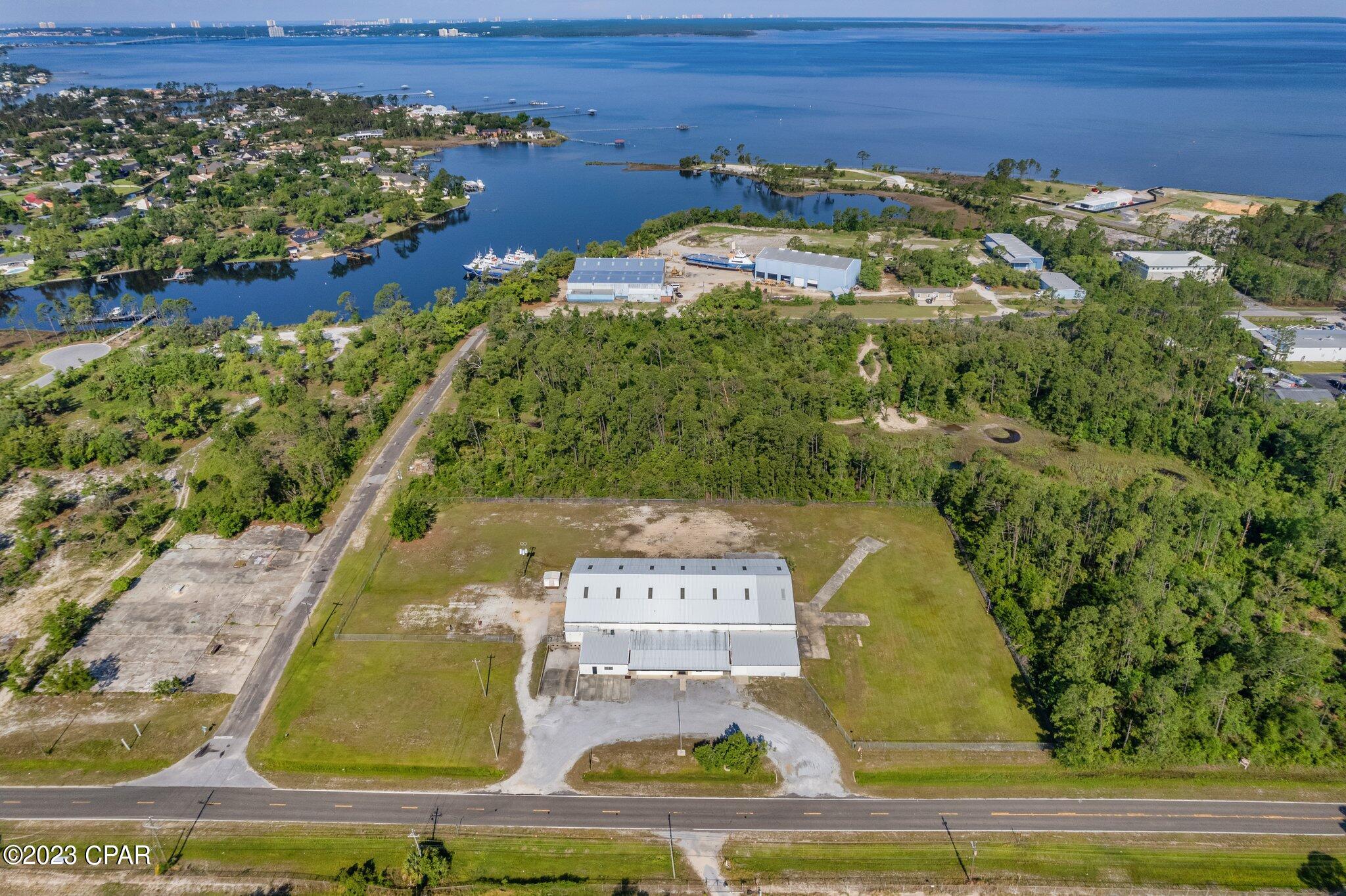 [No Recorded Subdiv] - Commercial Sale