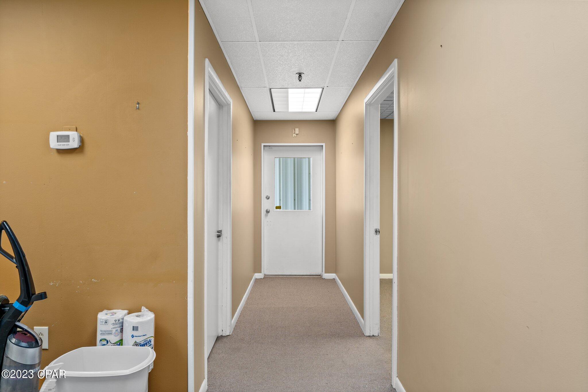 [No Recorded Subdiv] - Commercial Sale