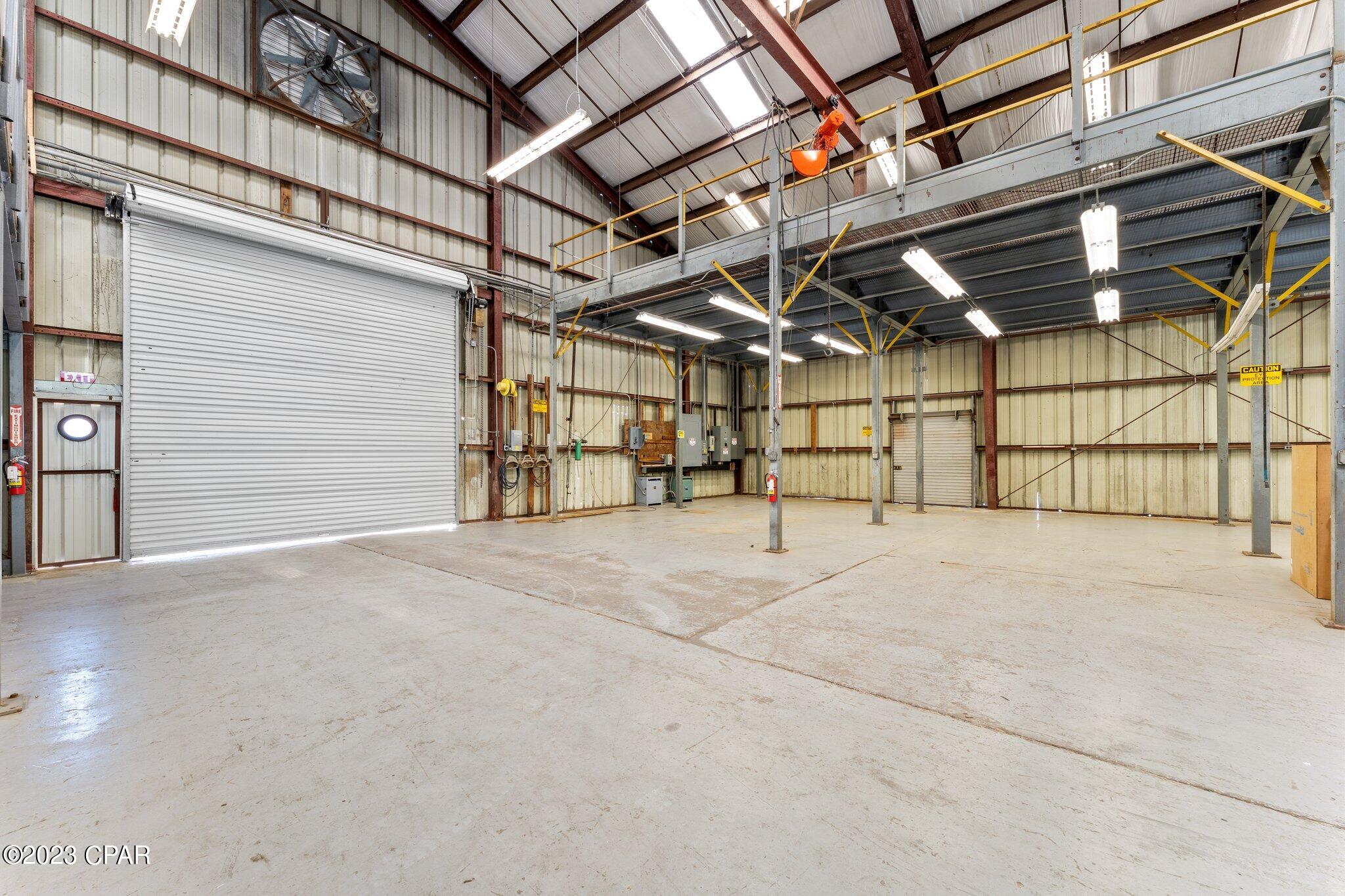 [No Recorded Subdiv] - Commercial Sale