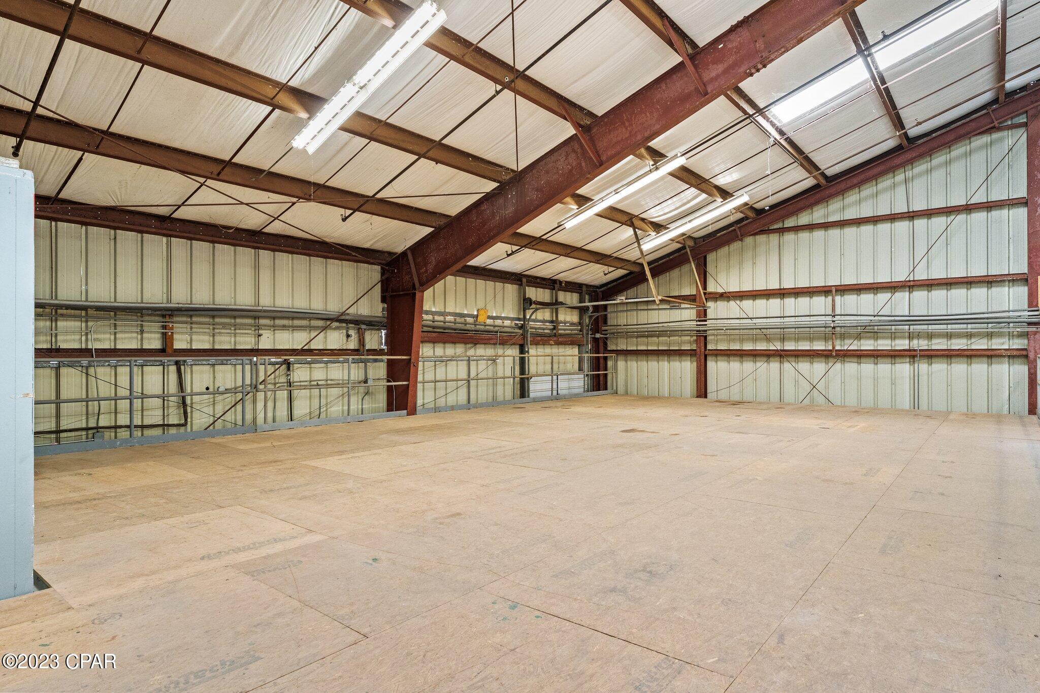 [No Recorded Subdiv] - Commercial Sale