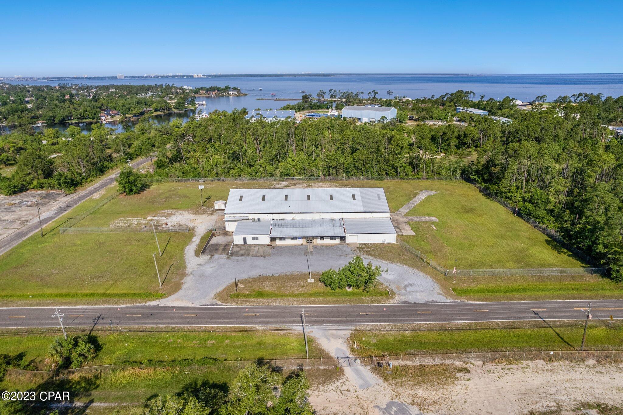 [No Recorded Subdiv] - Commercial Sale