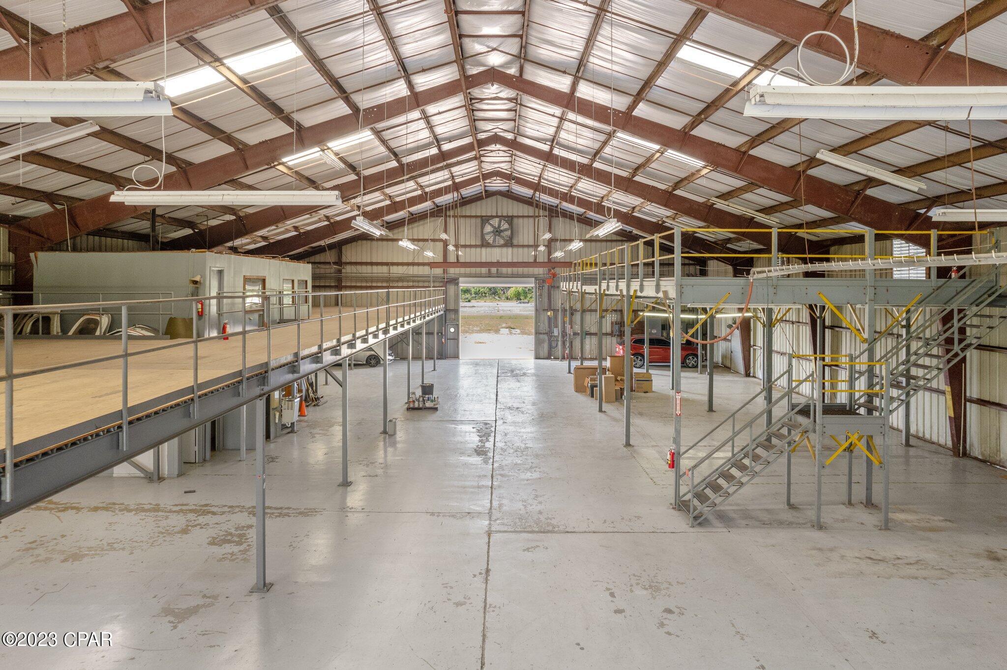 [No Recorded Subdiv] - Commercial Sale