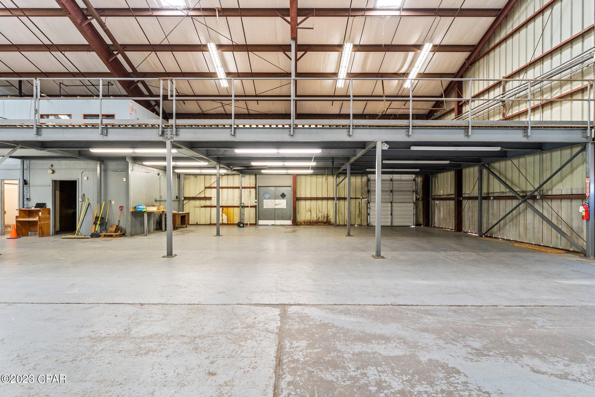 [No Recorded Subdiv] - Commercial Sale