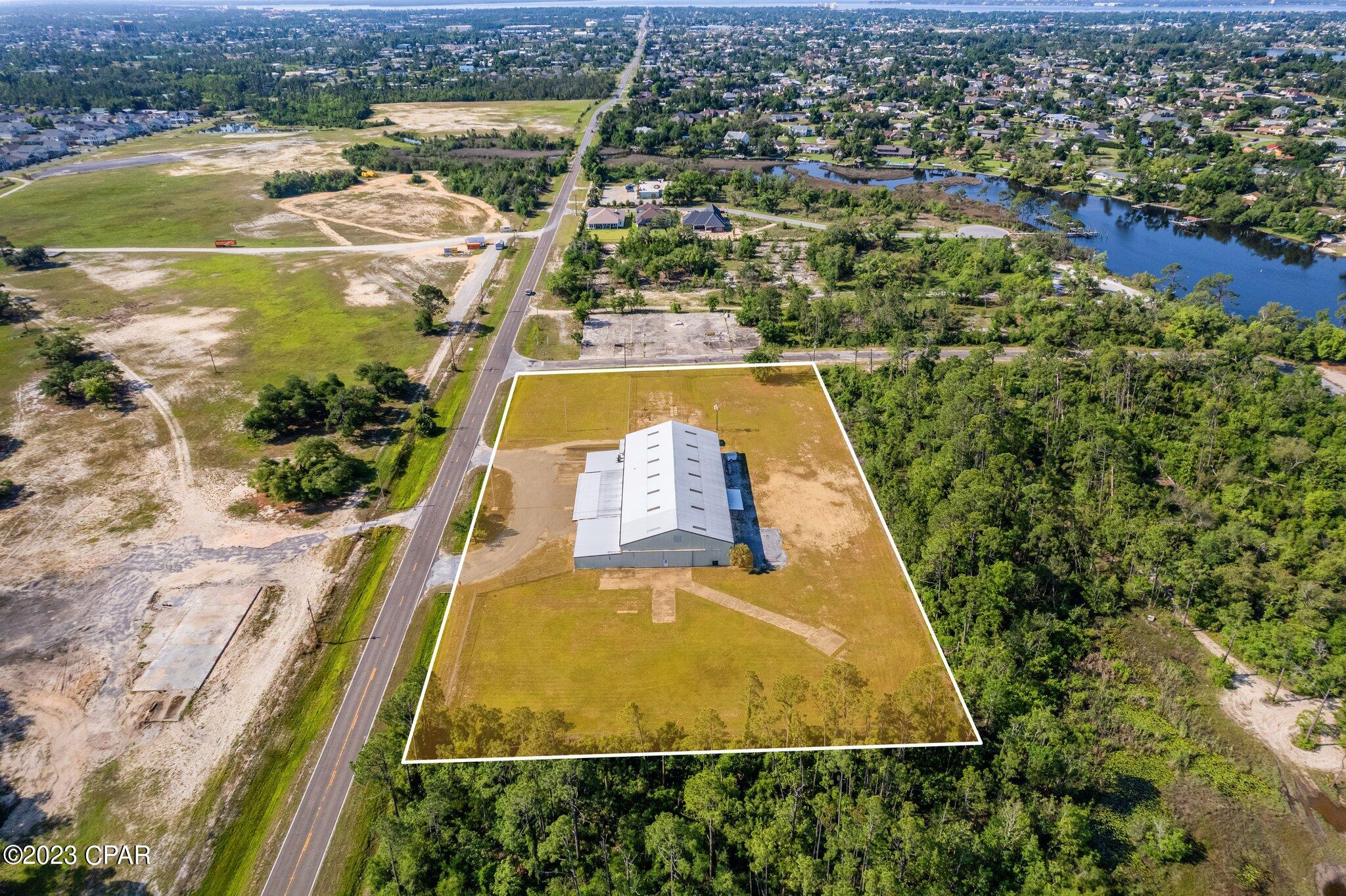 [No Recorded Subdiv] - Commercial Sale