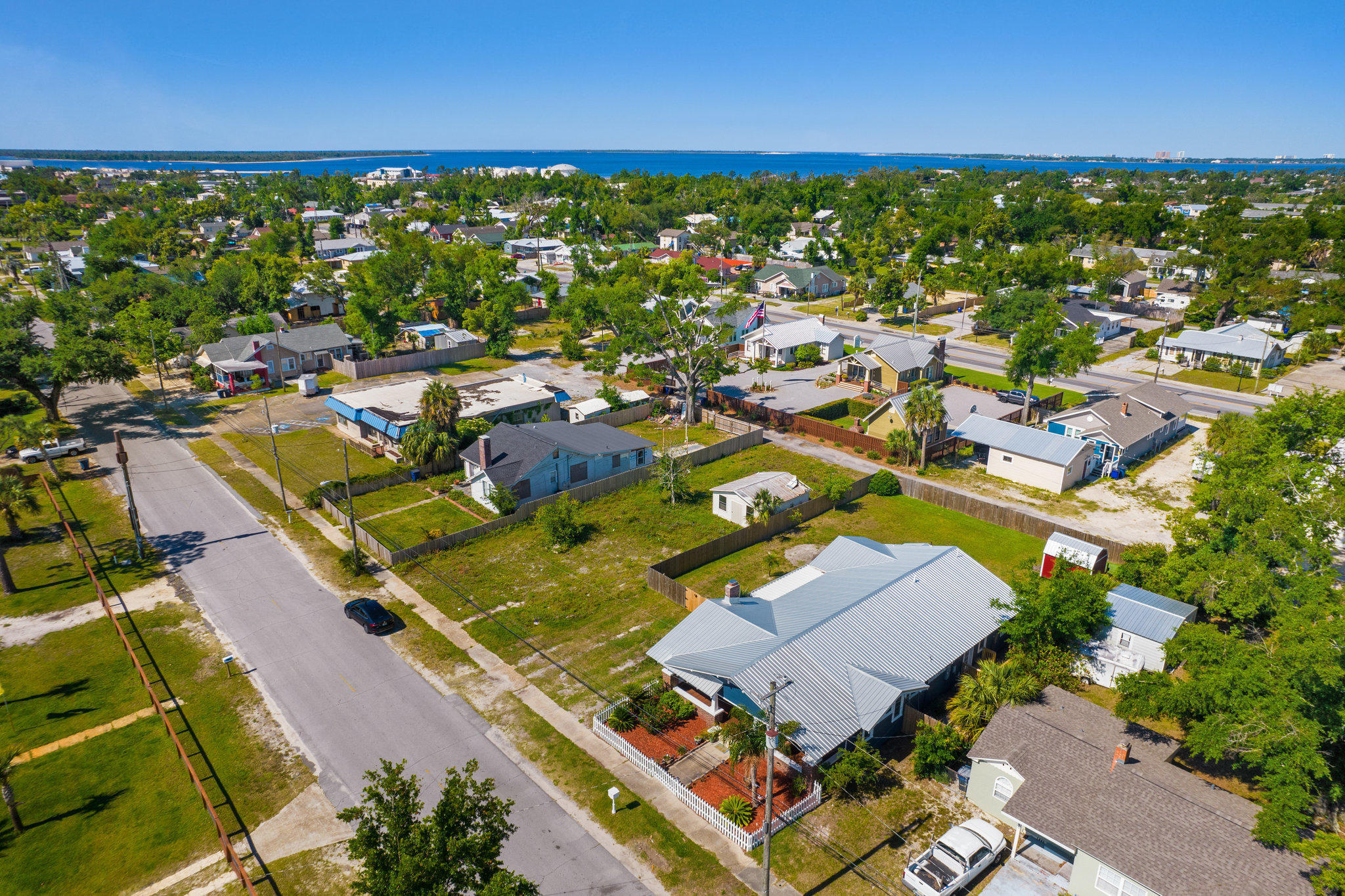 [No Recorded Subdiv] - Residential