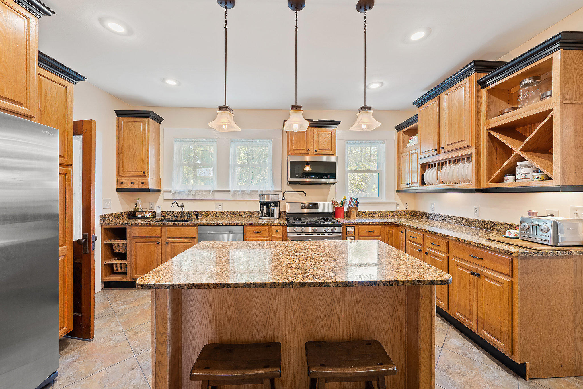 [No Recorded Subdiv] - Residential