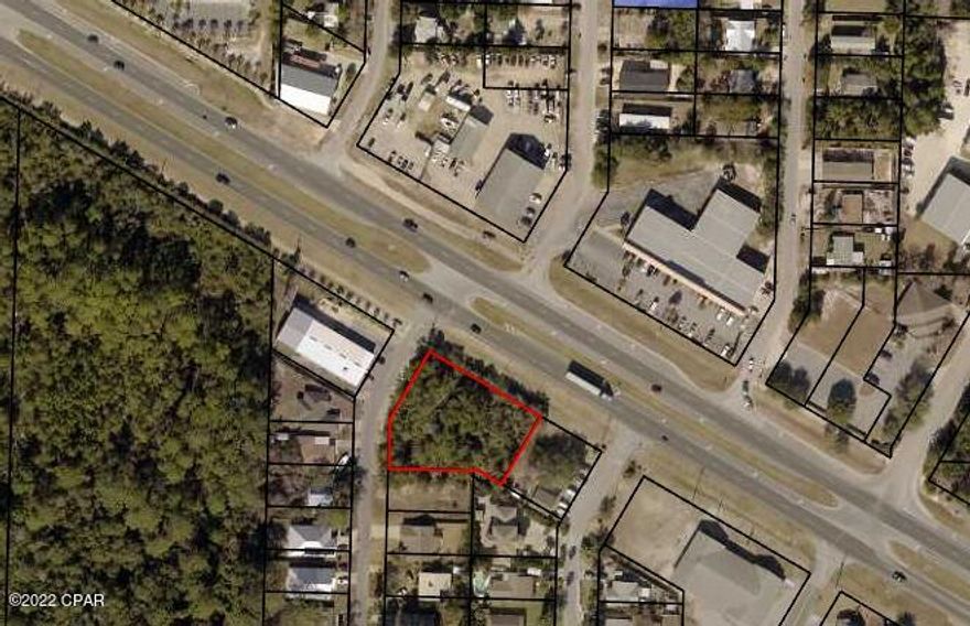 Retail/Office site available.  Concept Development, Engineering and PCB Development Order has been approved.  The headache work has been paid and done.  You can basically hit the ground running with the progress and municipal approval already in hand.  This is an ideal site for a small strip or office space and shops.  Over 183' of Highway frontage and another 180' +/- of side street frontage.  This site is VERY visible with 30k plus passing cars everyday.  Dollar General directly across the Pkwy.  Site is accessible via a cross section turn lane at the intersection of US Hwy 98 and Wells Street.