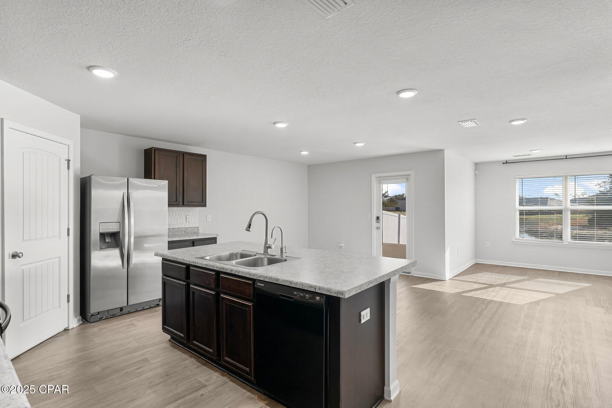 Bridge Harbor - Residential Lease