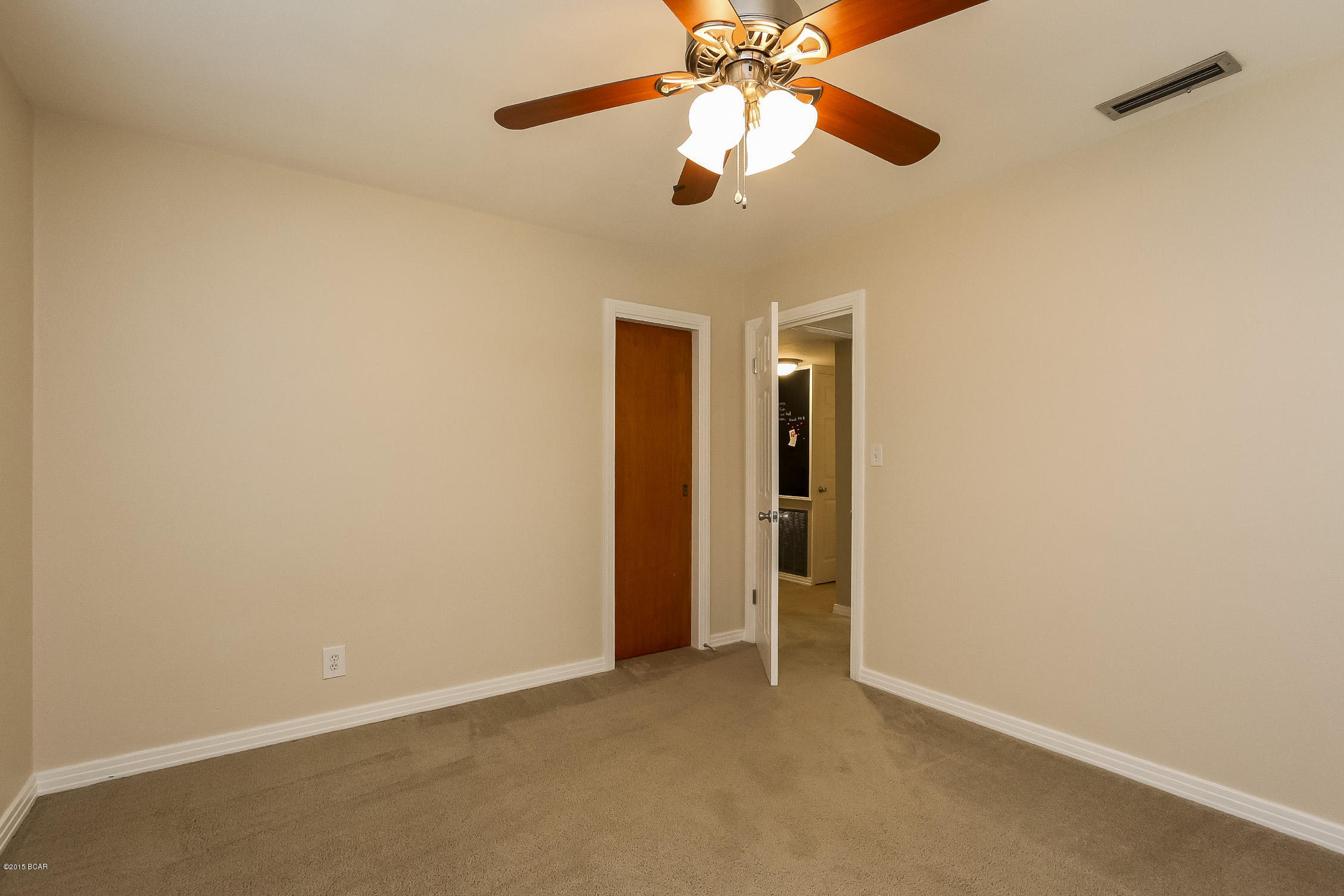 Cove Terrace 3rd Add - Residential