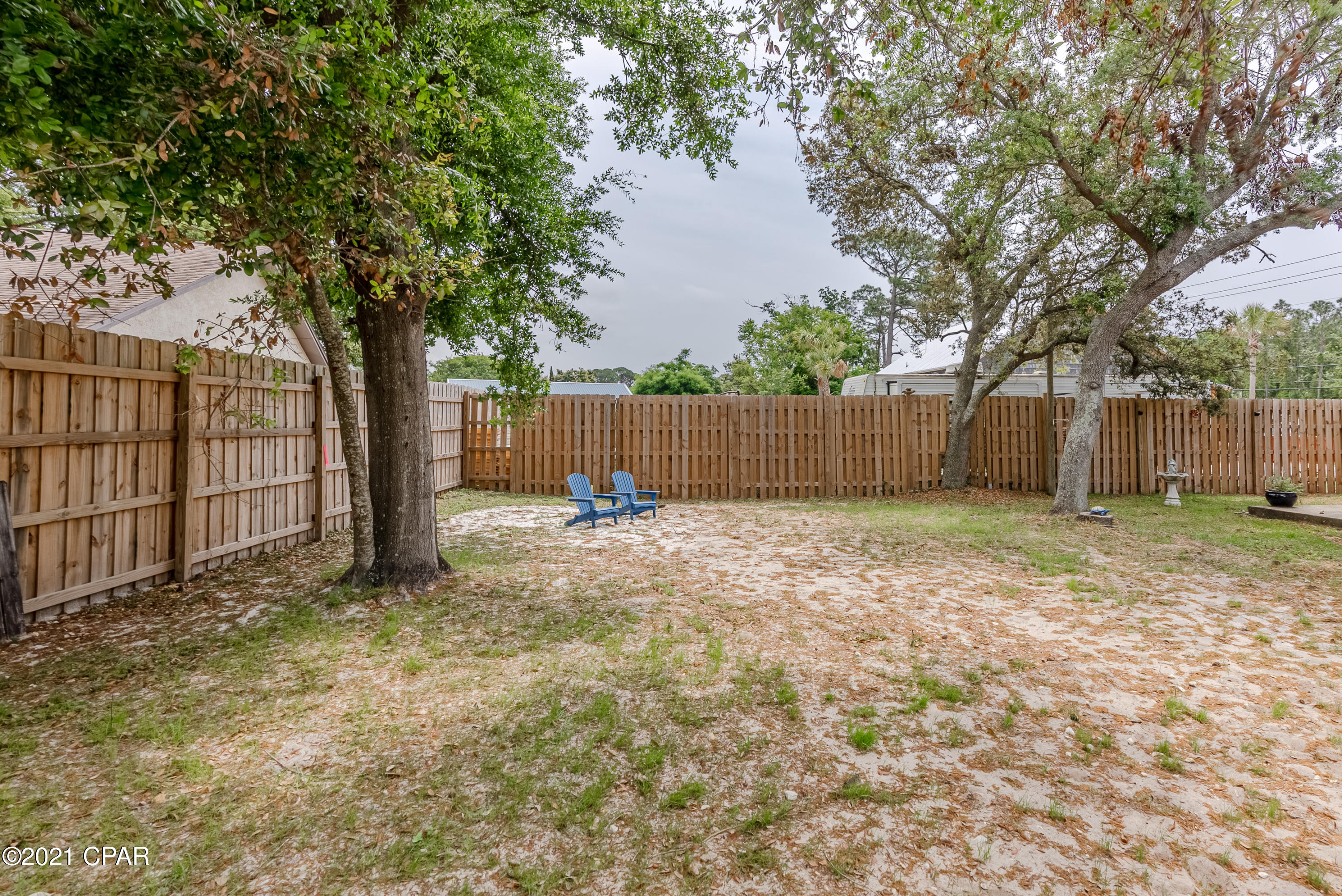 North Lagoon Oaks - Residential