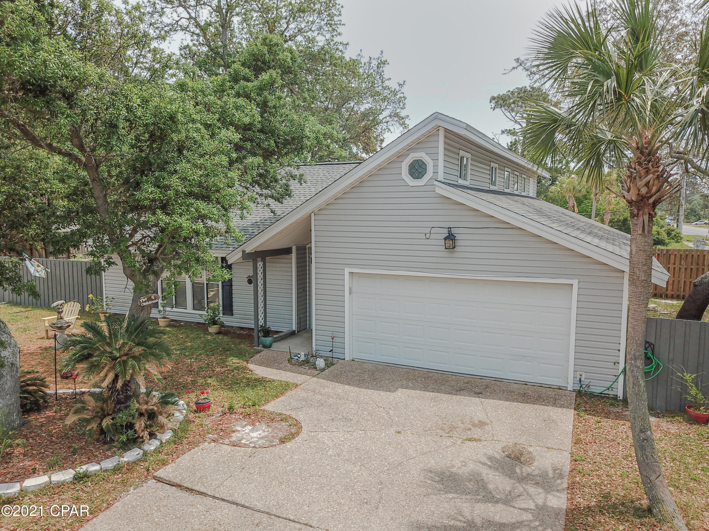 North Lagoon Oaks - Residential
