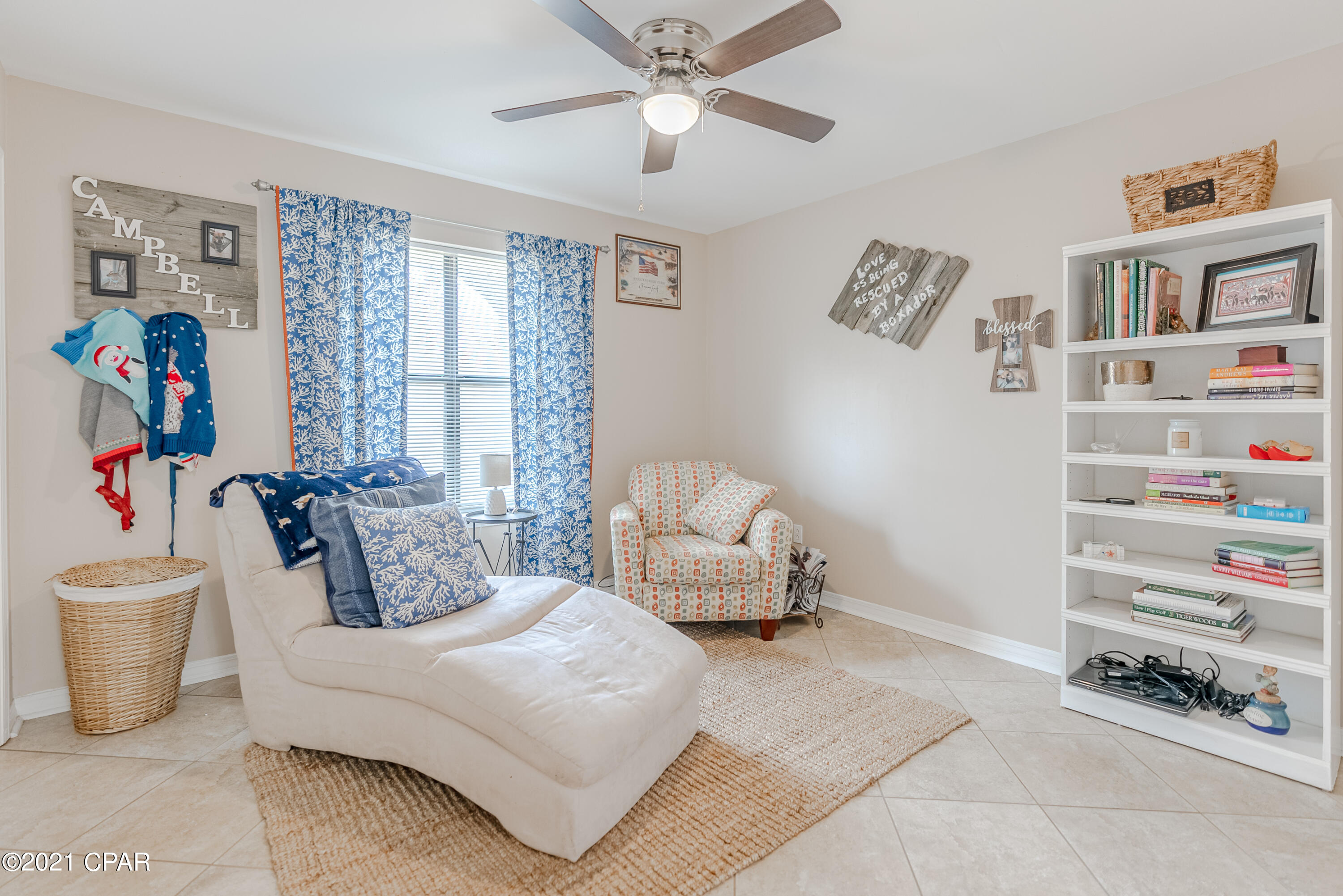 North Lagoon Oaks - Residential