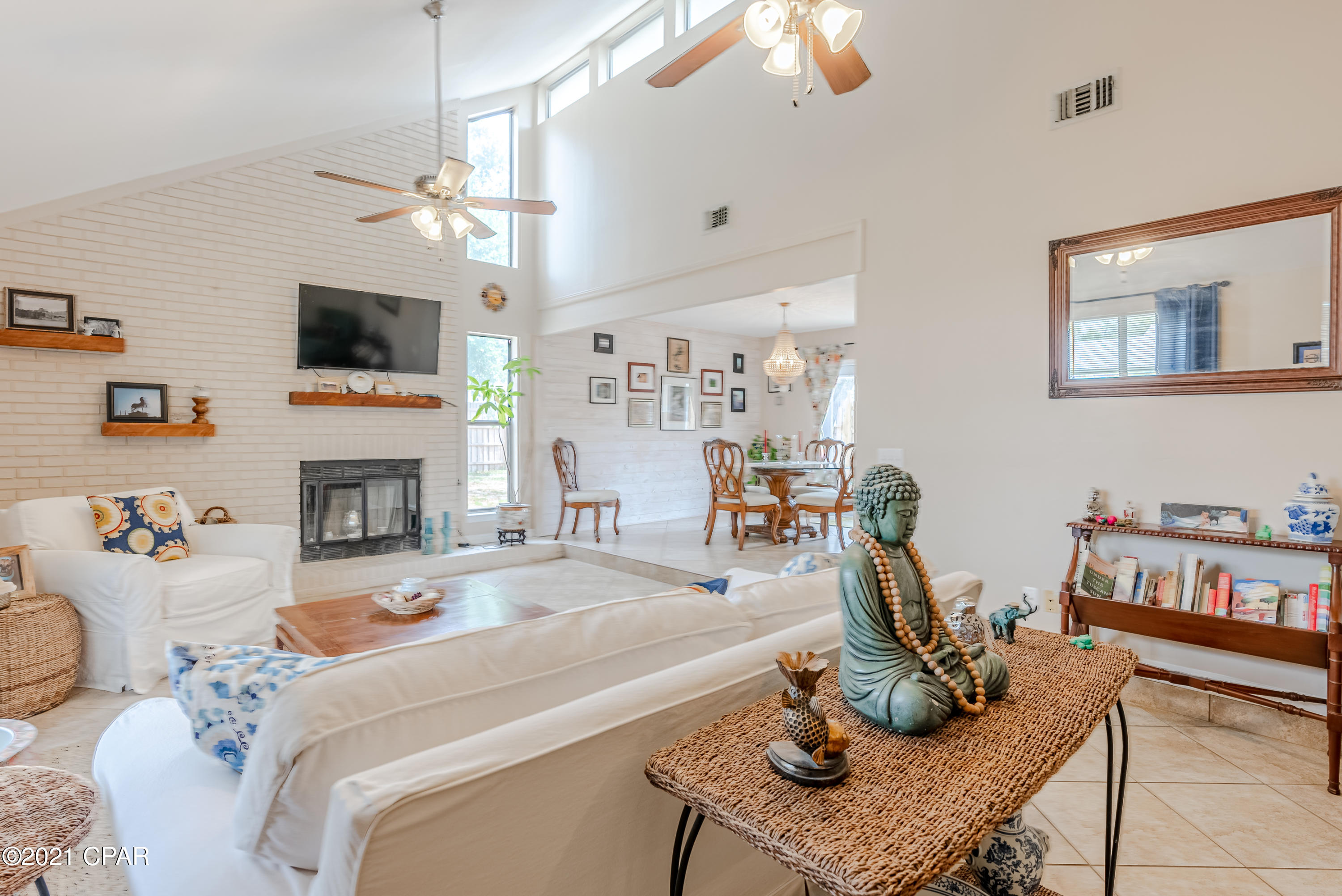 North Lagoon Oaks - Residential