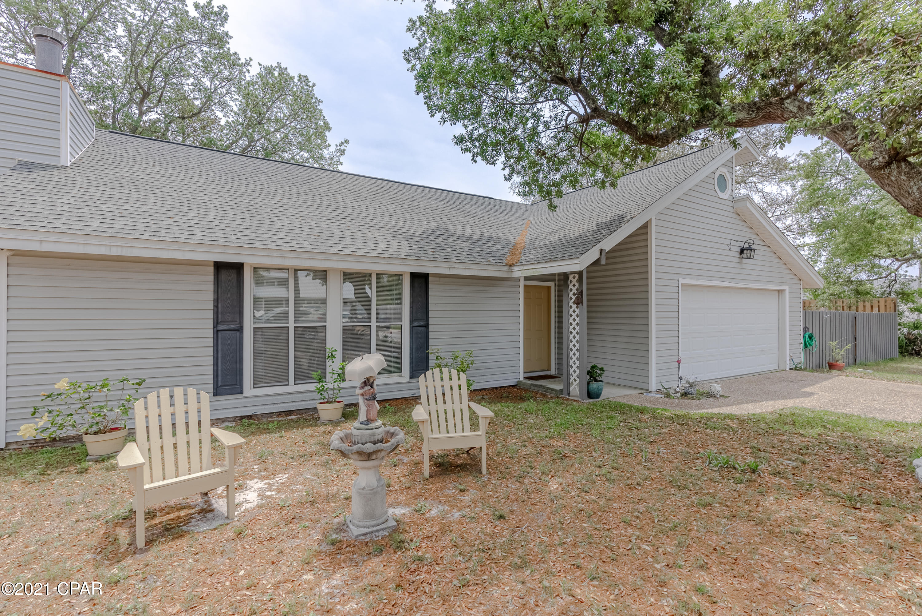 North Lagoon Oaks - Residential