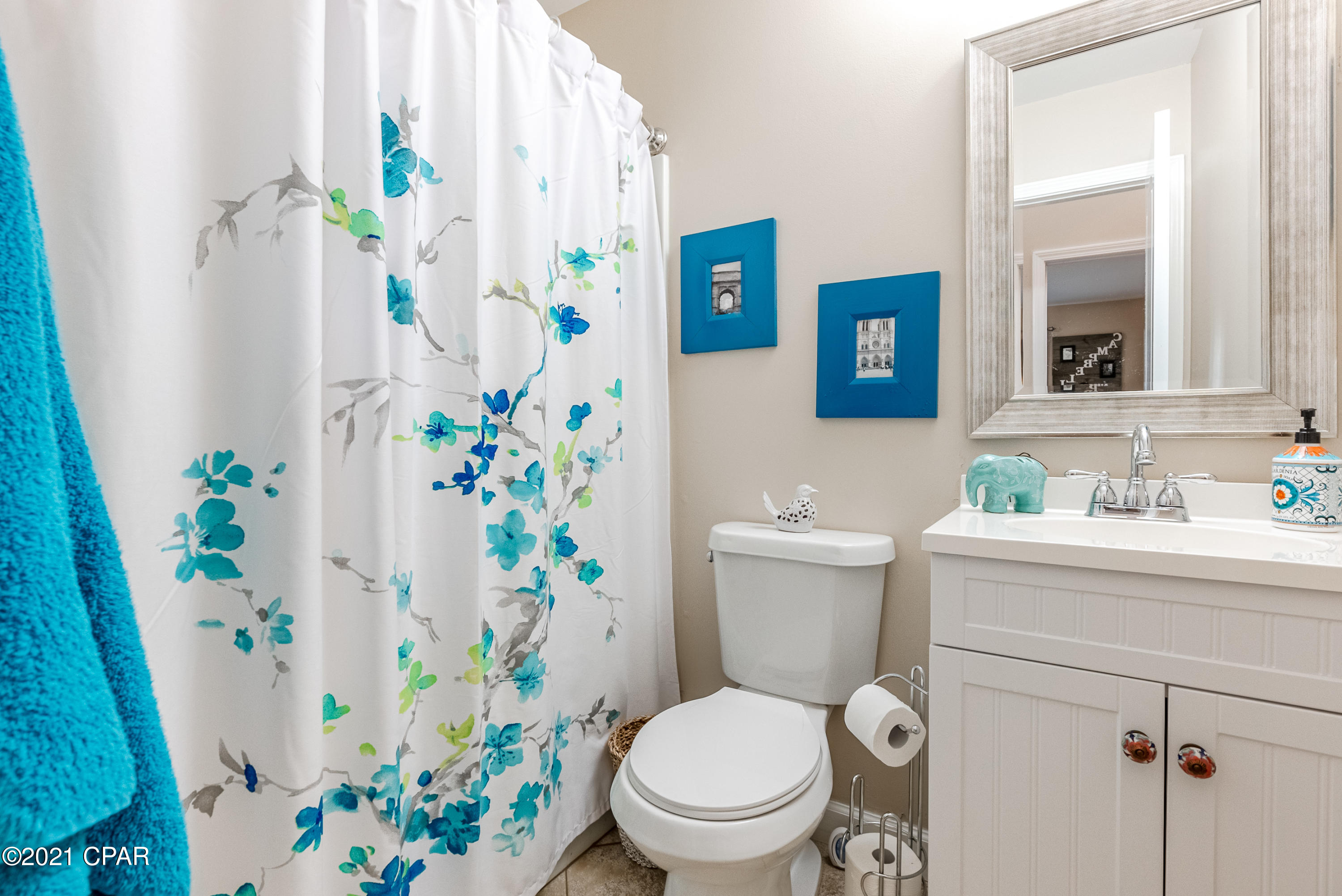 North Lagoon Oaks - Residential