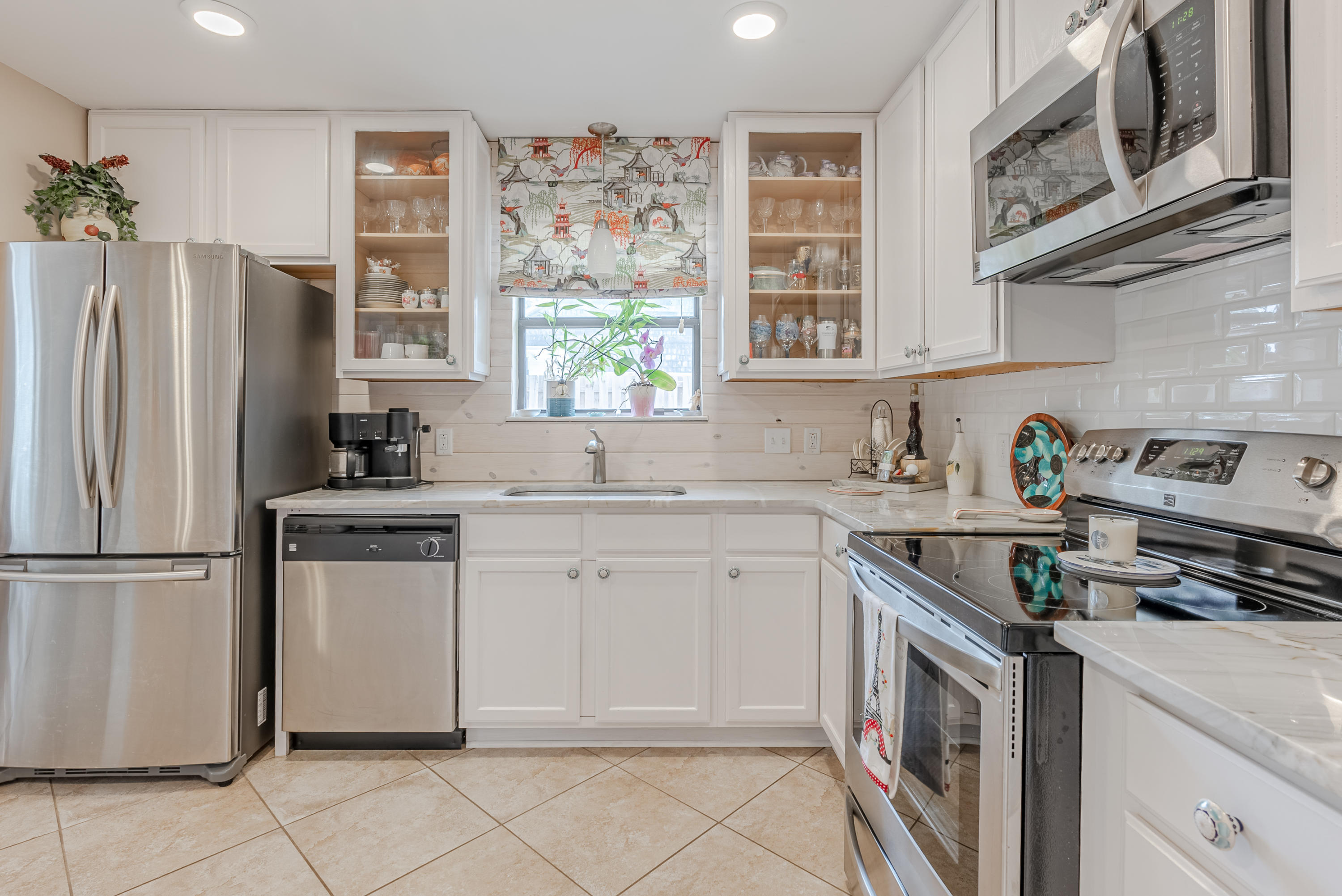 North Lagoon Oaks - Residential