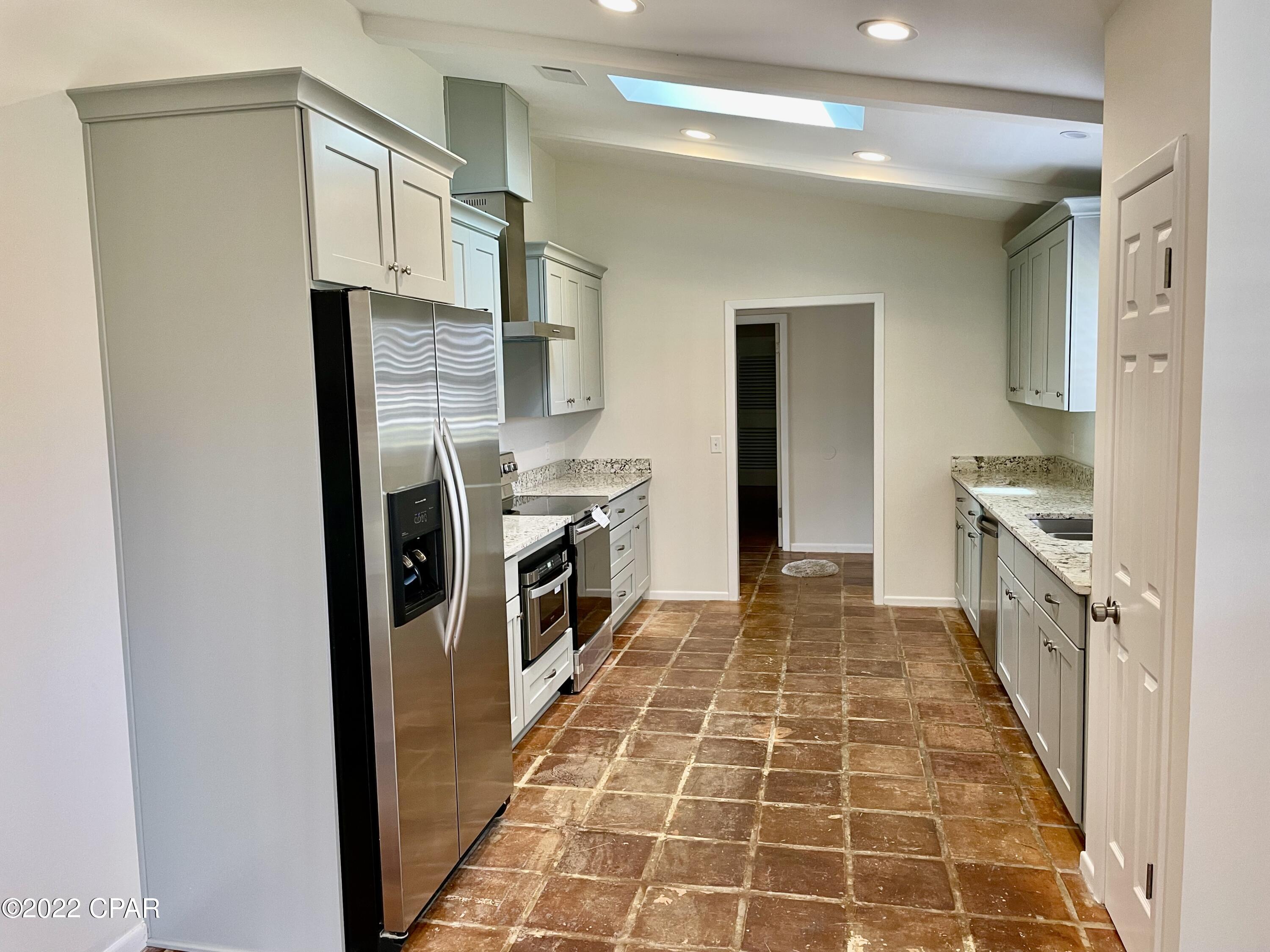 Kings Point - Residential Lease