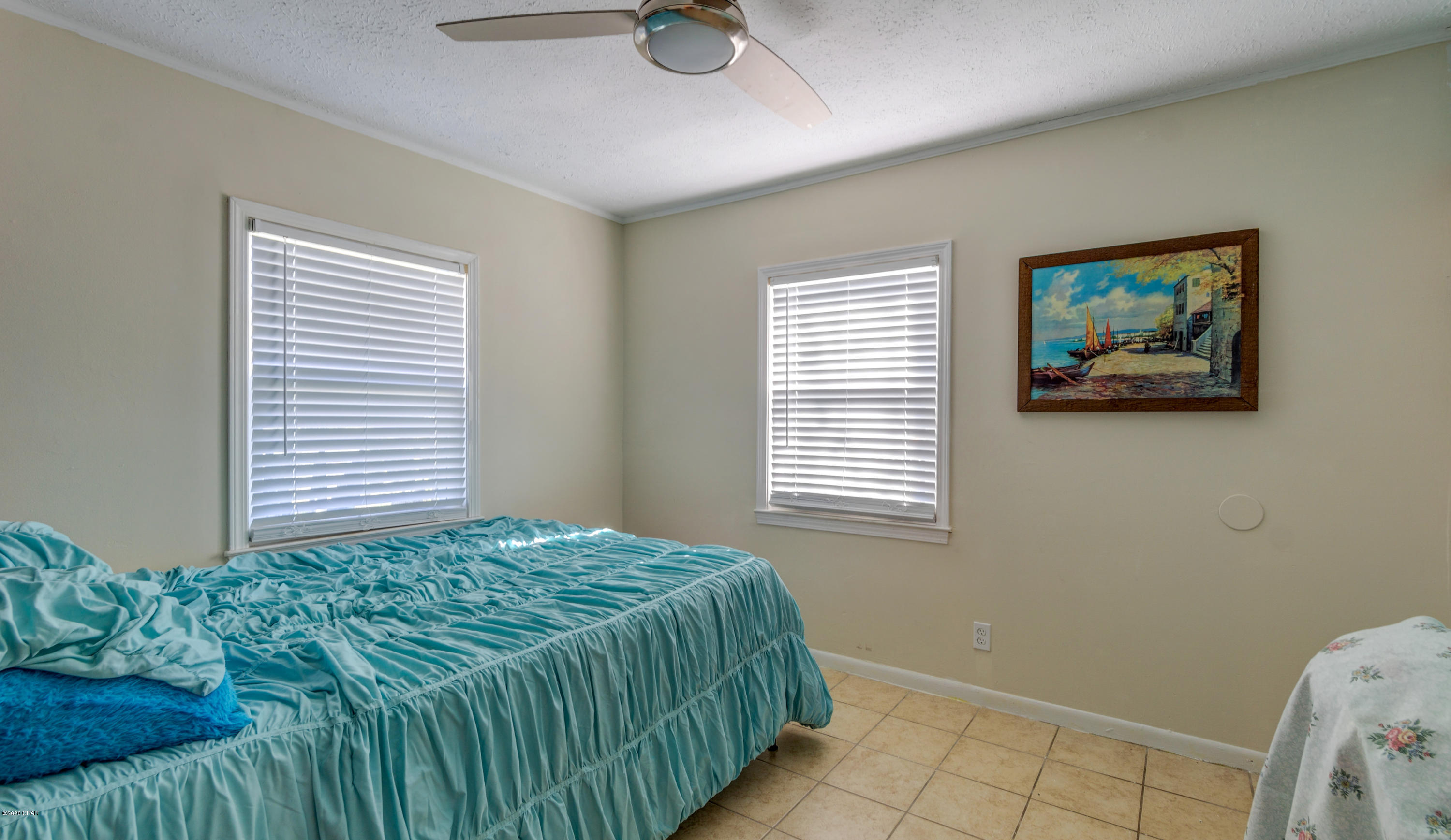 Hutchison's 1st To Bahama Bch - Residential