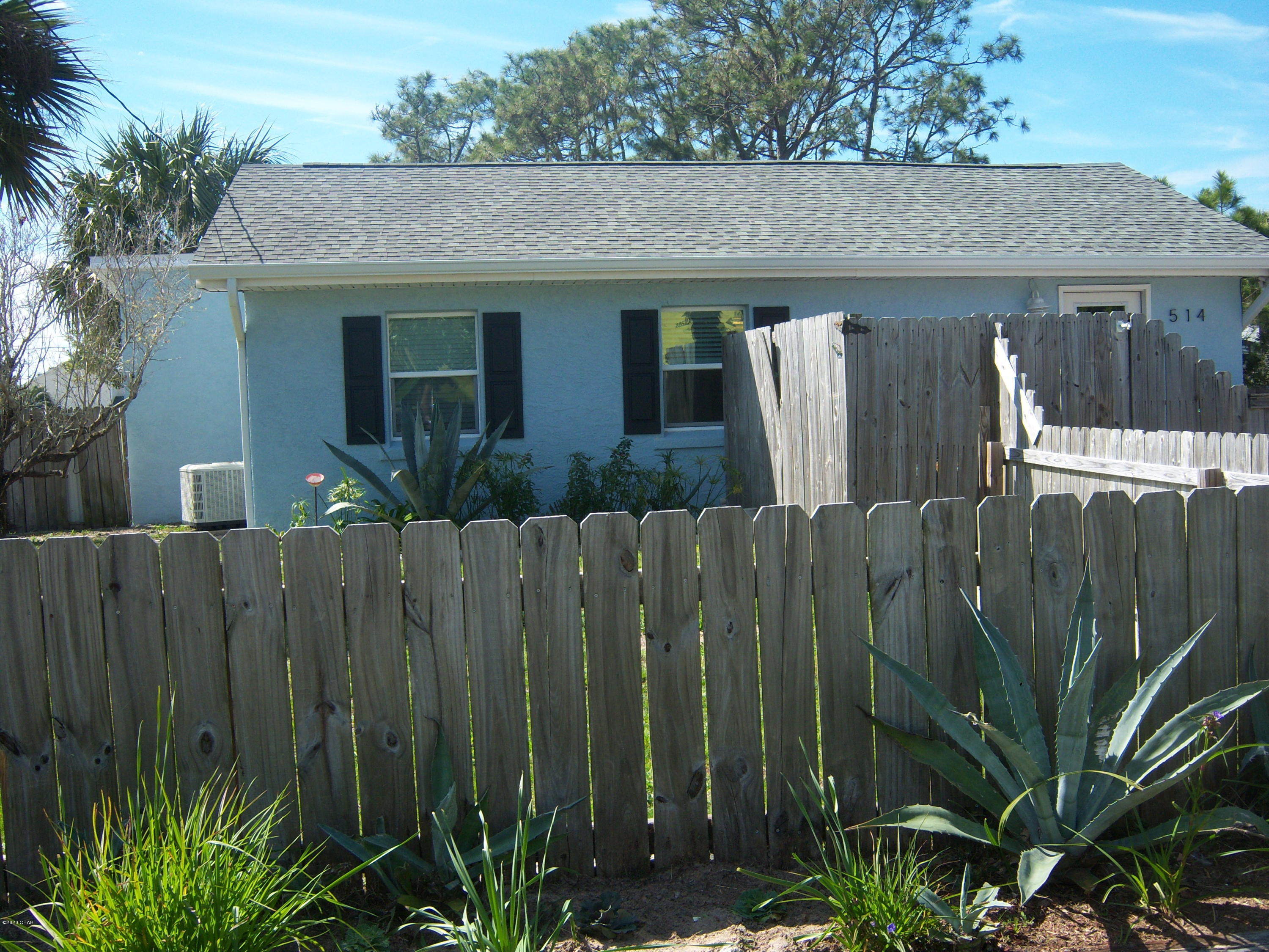 Hutchison's 1st To Bahama Bch - Residential