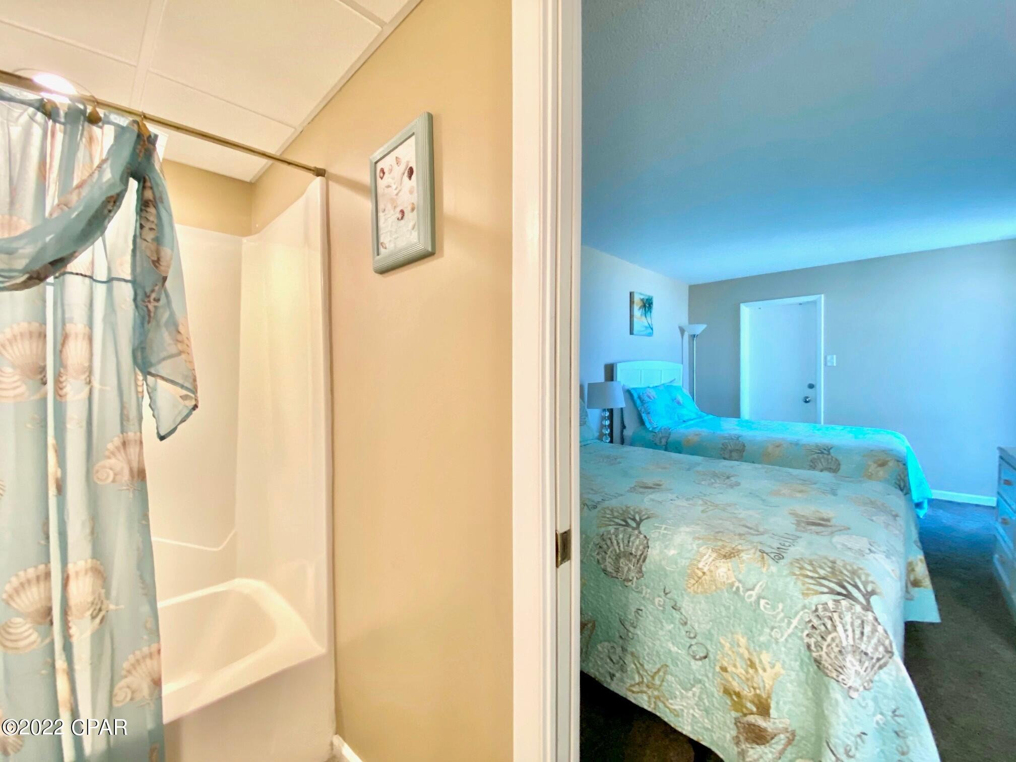 Pelican Walk - Residential