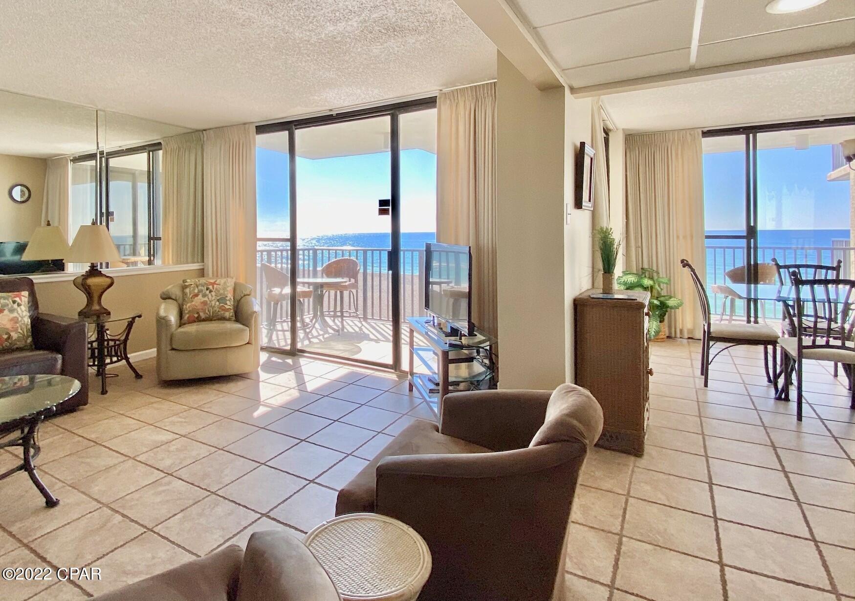 Pelican Walk - Residential