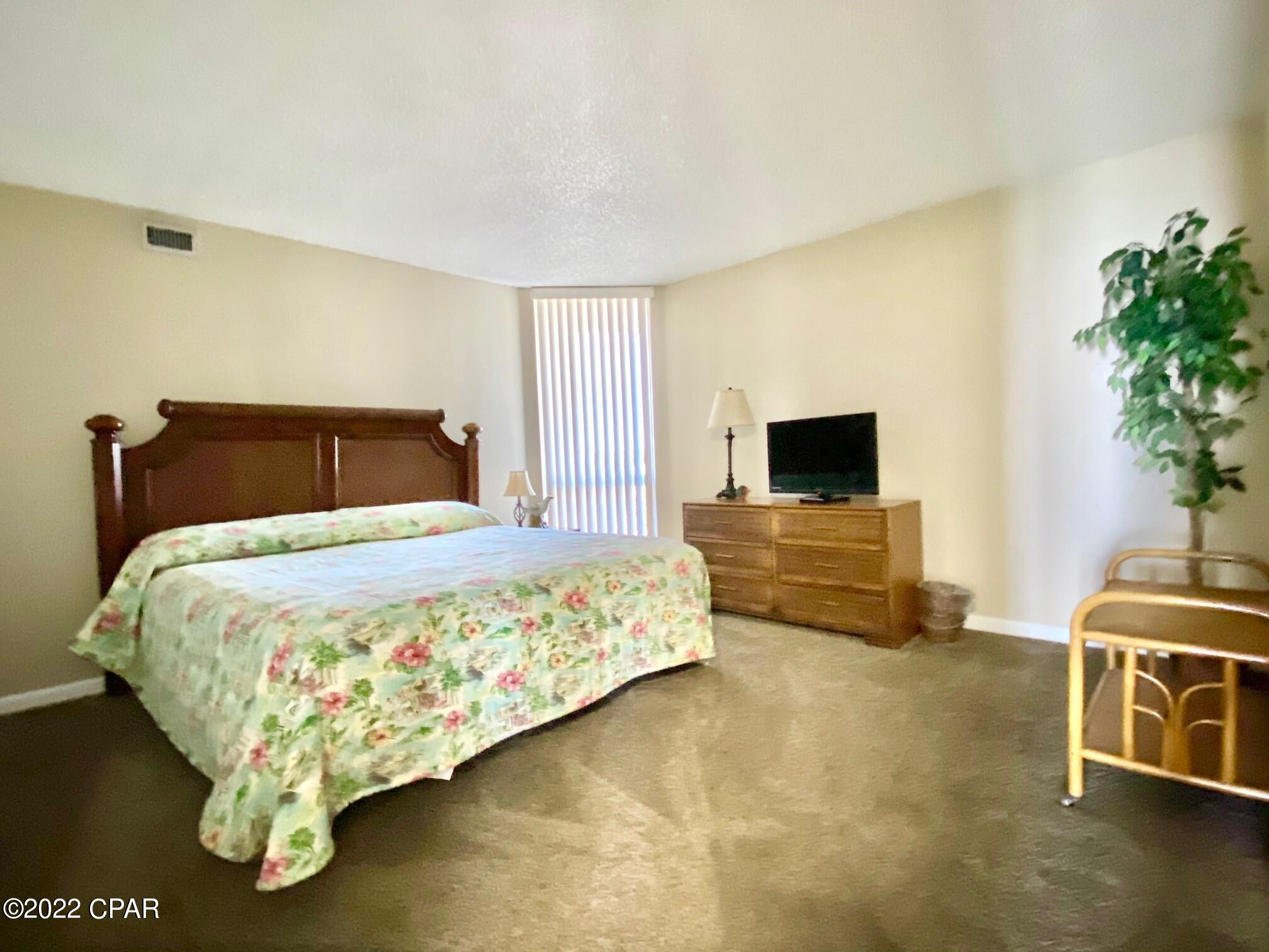 Pelican Walk - Residential