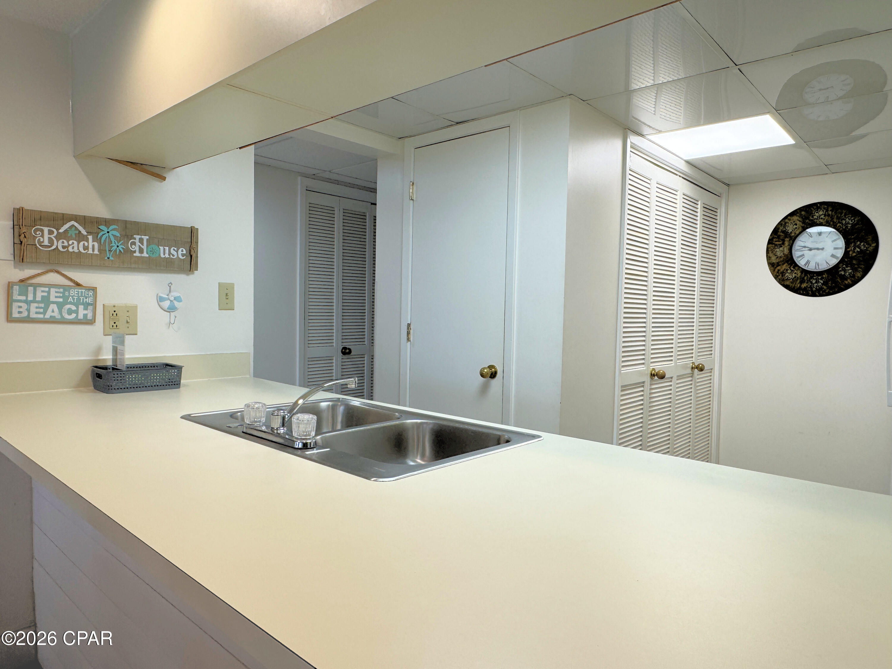 River Oaks Tennis Villas - Residential