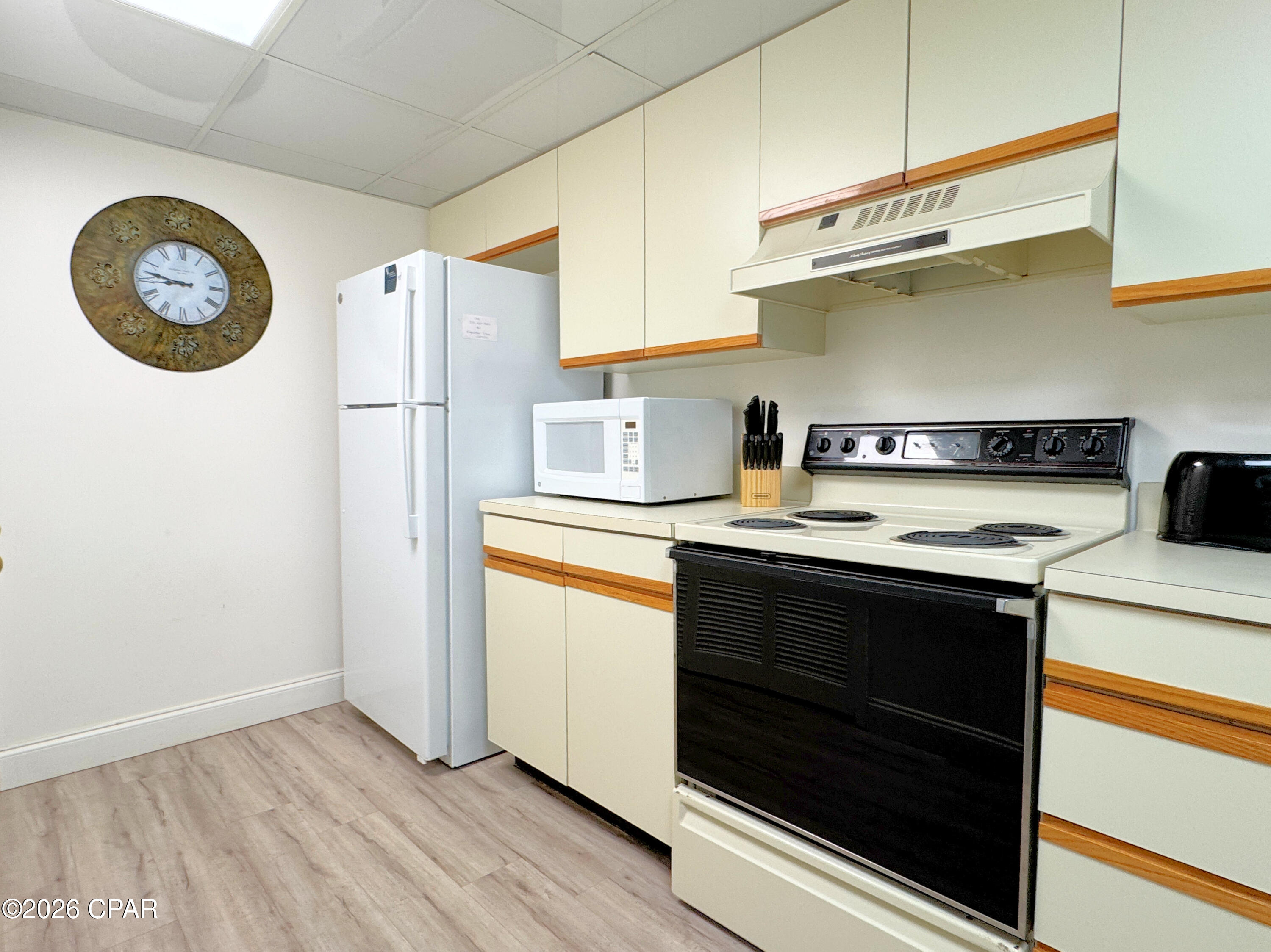 River Oaks Tennis Villas - Residential