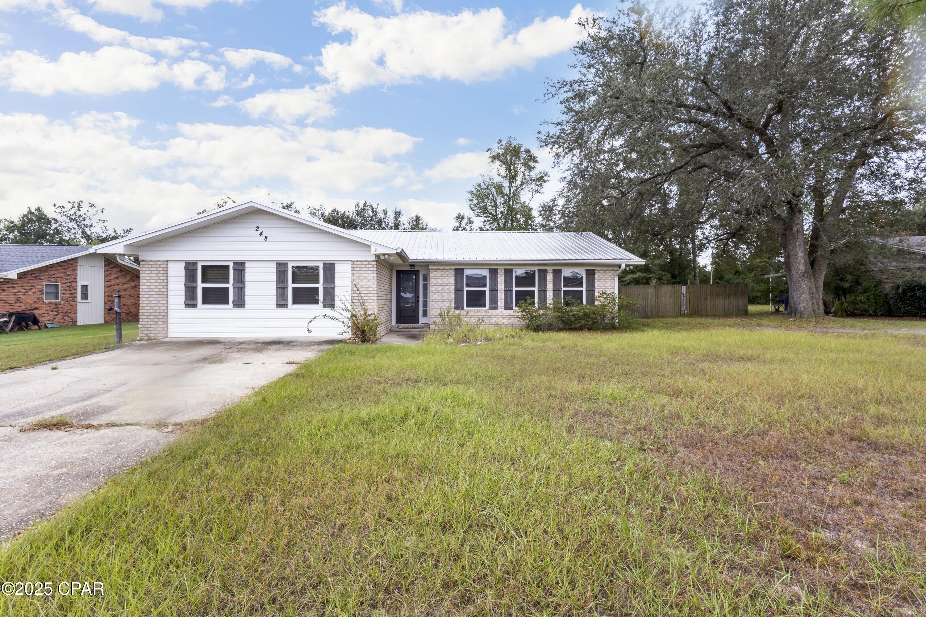 [No Recorded Subdiv] - Residential