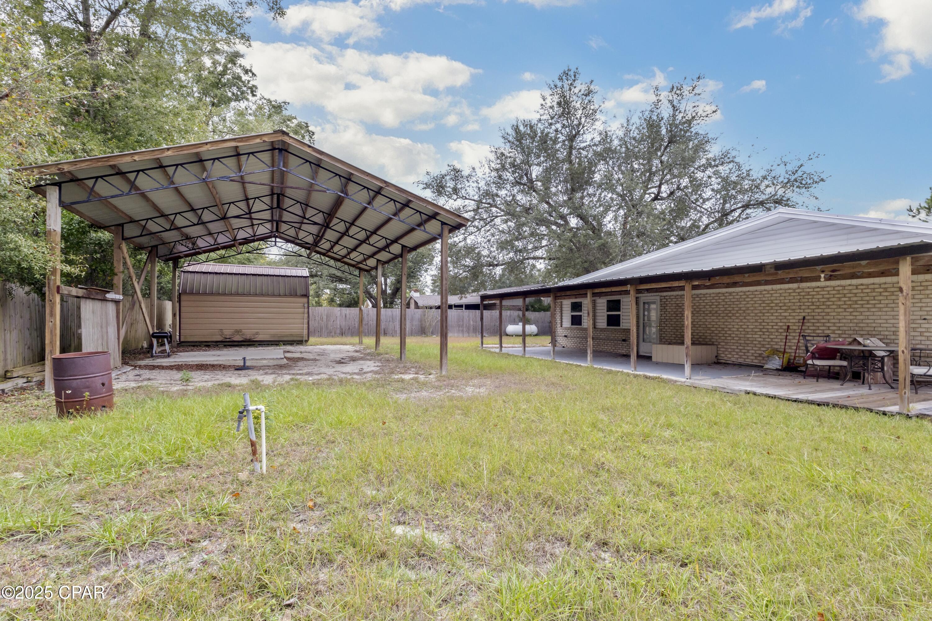 [No Recorded Subdiv] - Residential