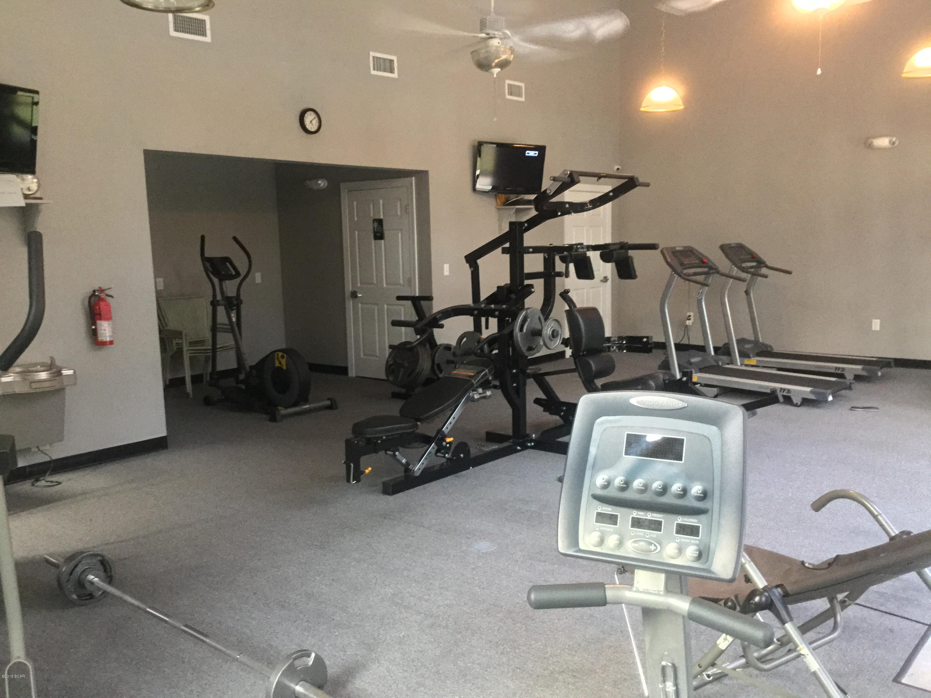 Riverside Park - Land