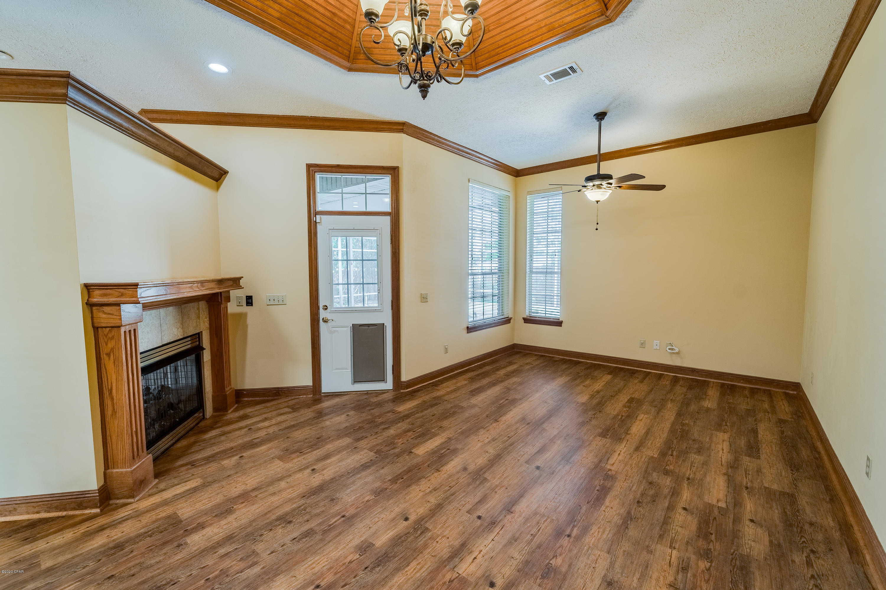 Huntington Ridge - Residential