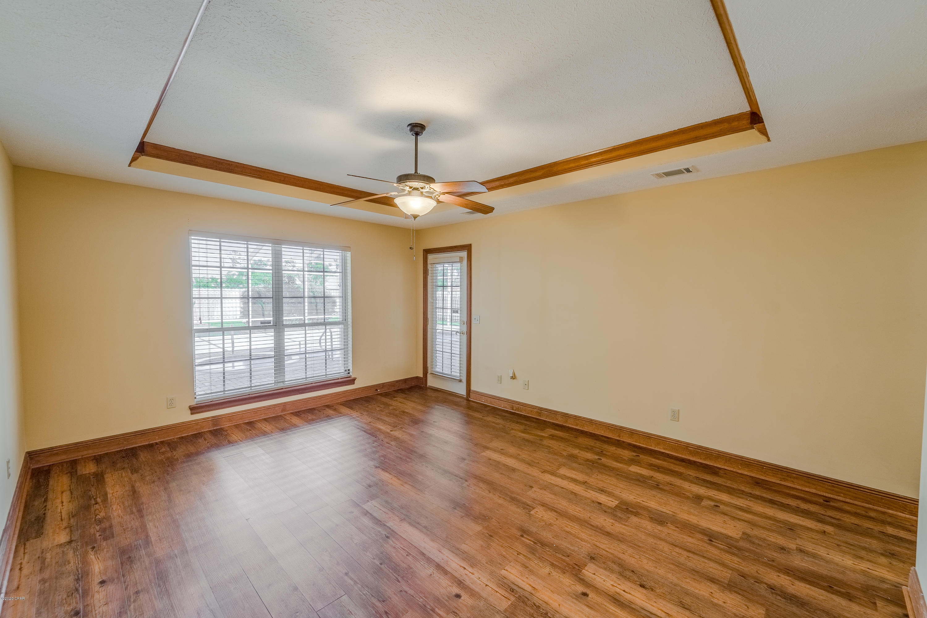 Huntington Ridge - Residential