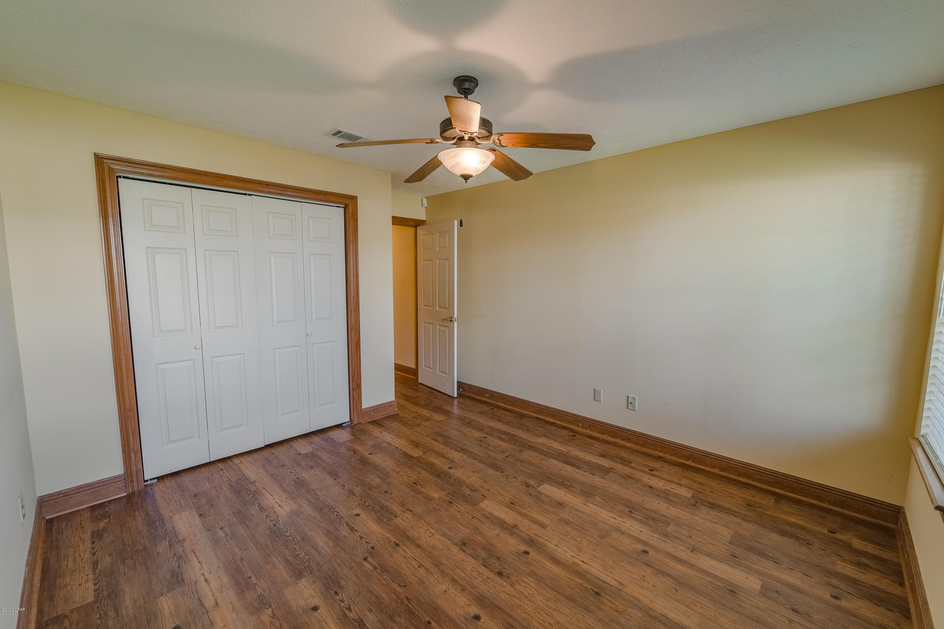 Huntington Ridge - Residential