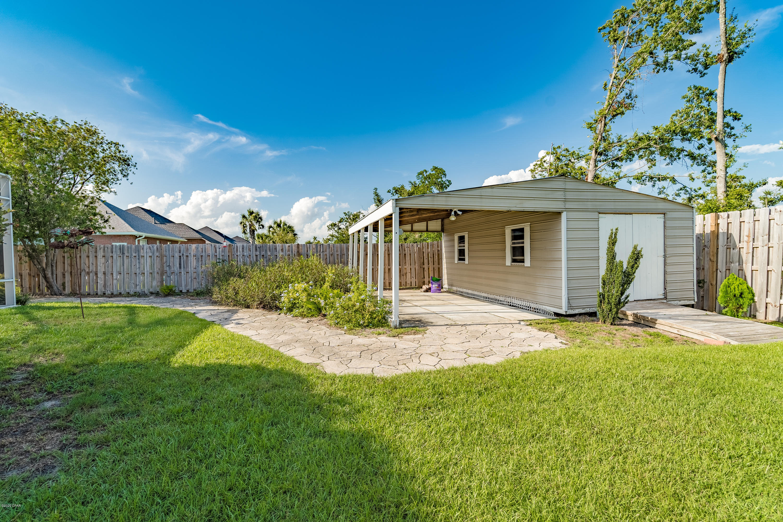 Huntington Ridge - Residential