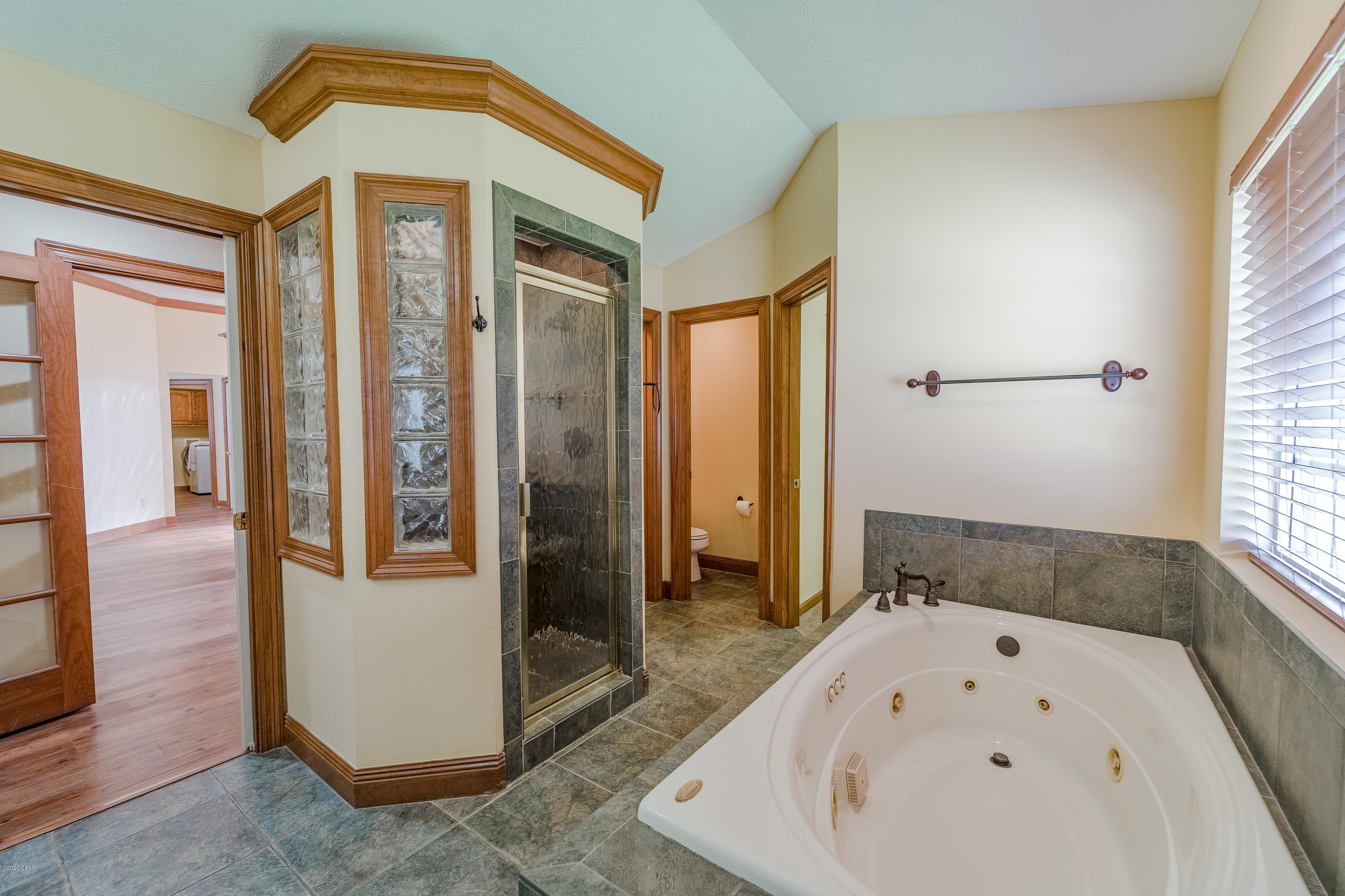 Huntington Ridge - Residential