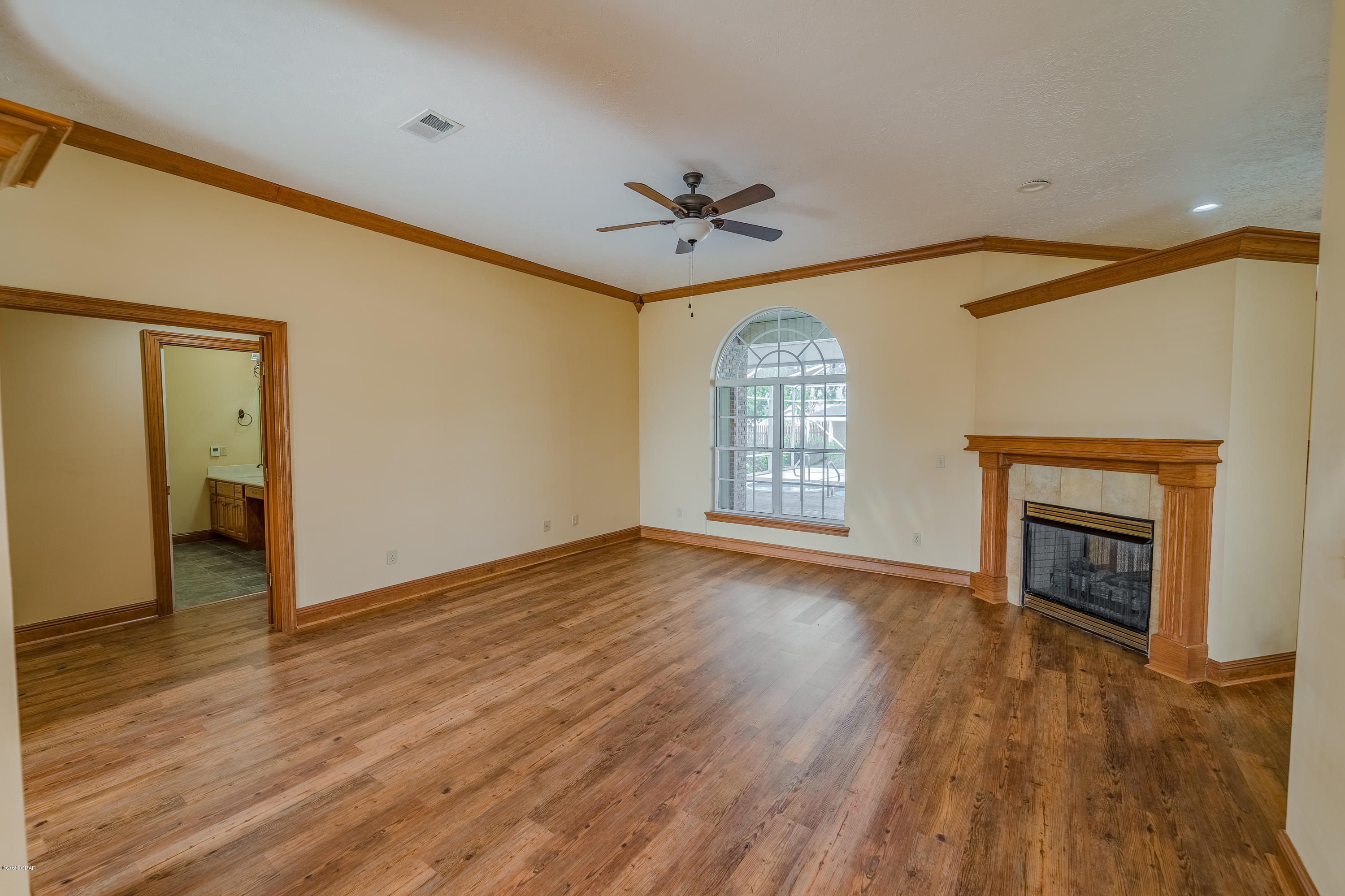 Huntington Ridge - Residential