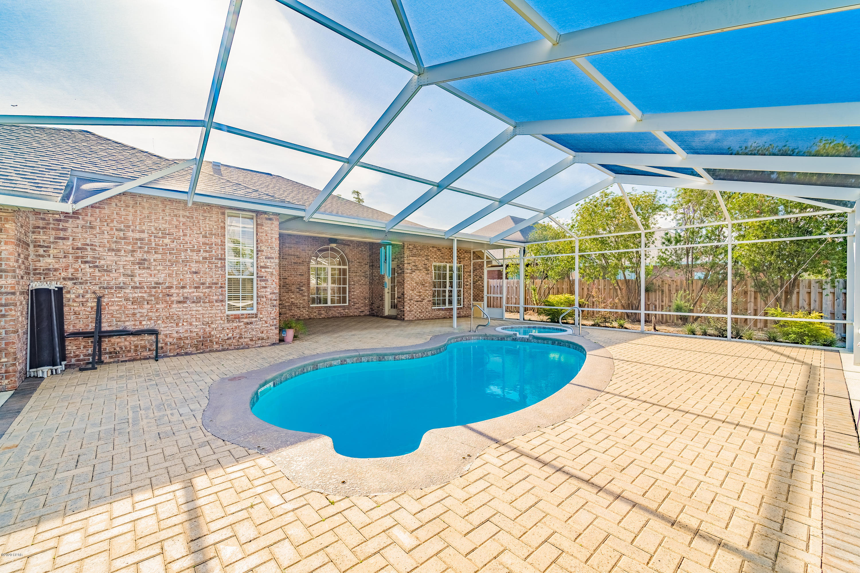 Huntington Ridge - Residential